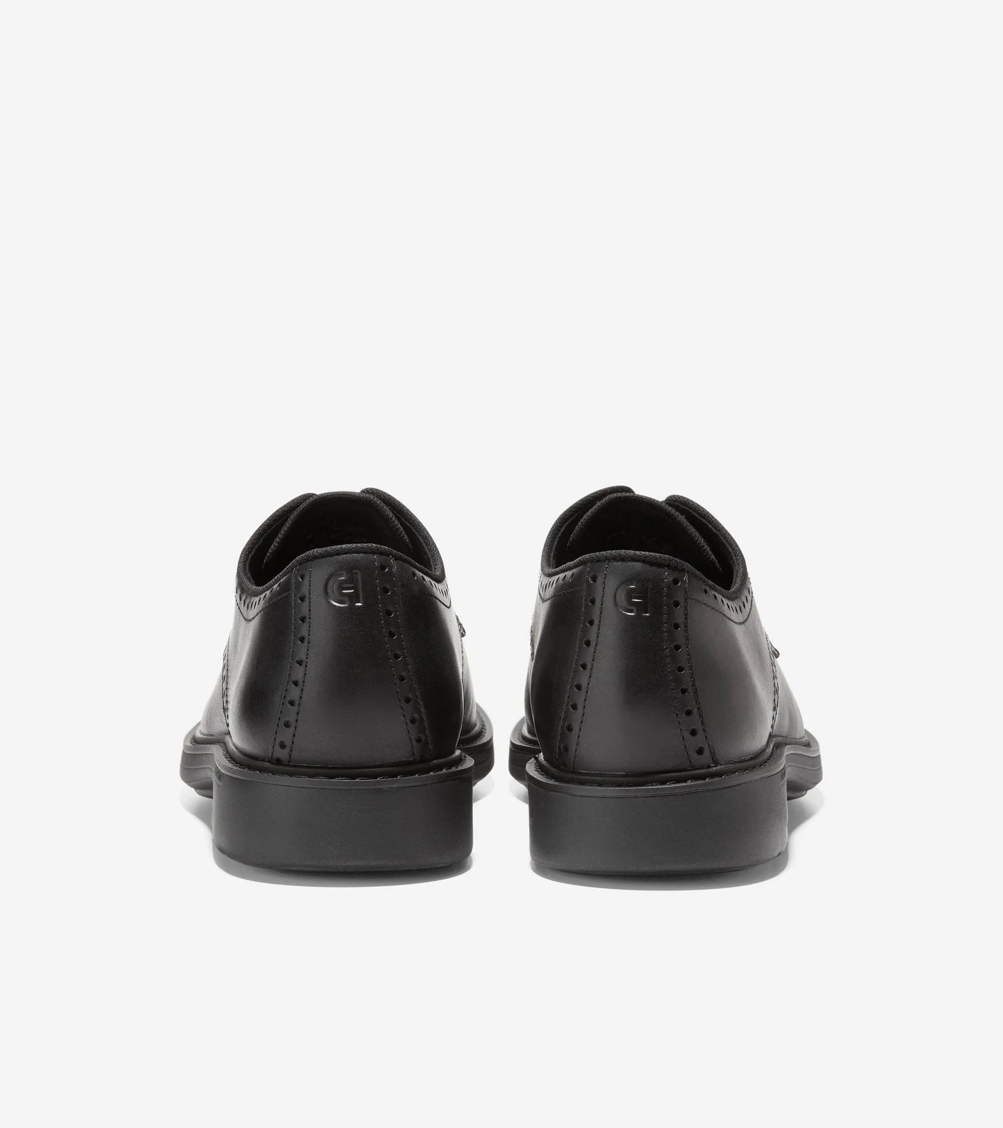 2BY2 Modern Black Plain Toe