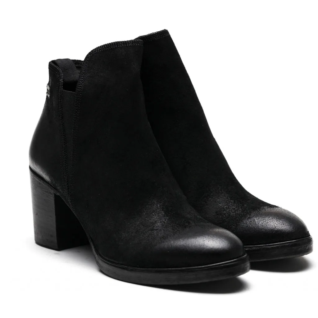 AASE waxed suede BLACK