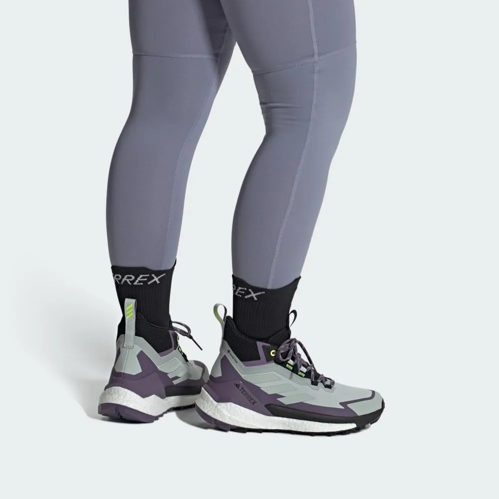 adidas Women's Sneaker Running Shoe