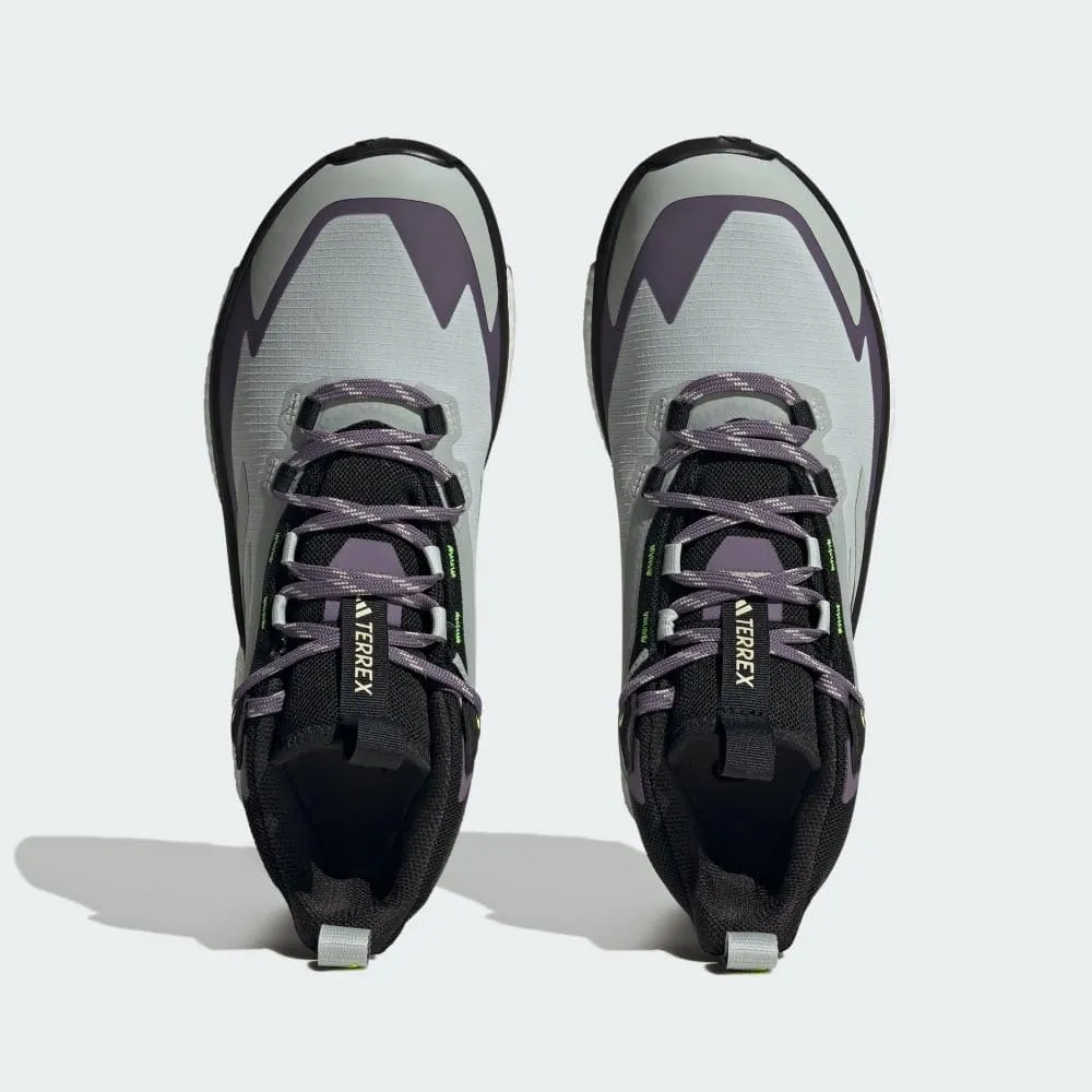 adidas Women's Sneaker Running Shoe
