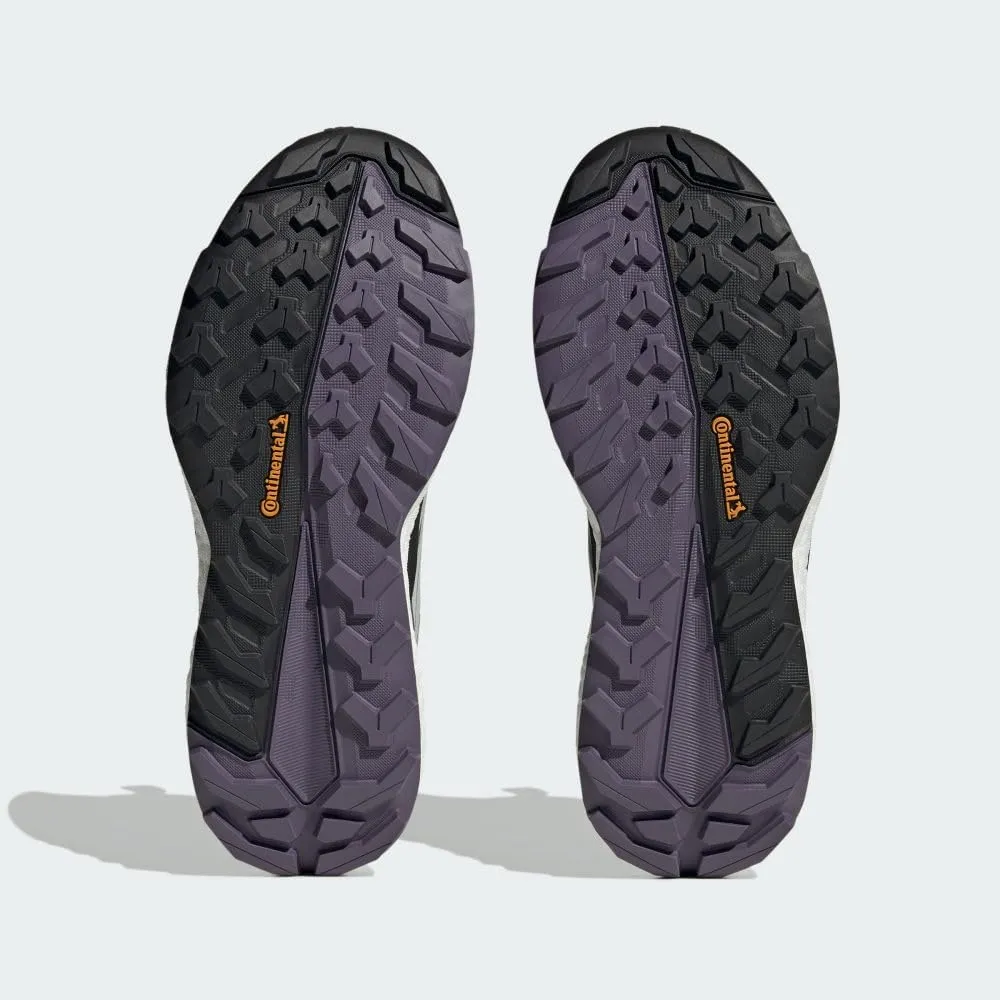 adidas Women's Sneaker Running Shoe