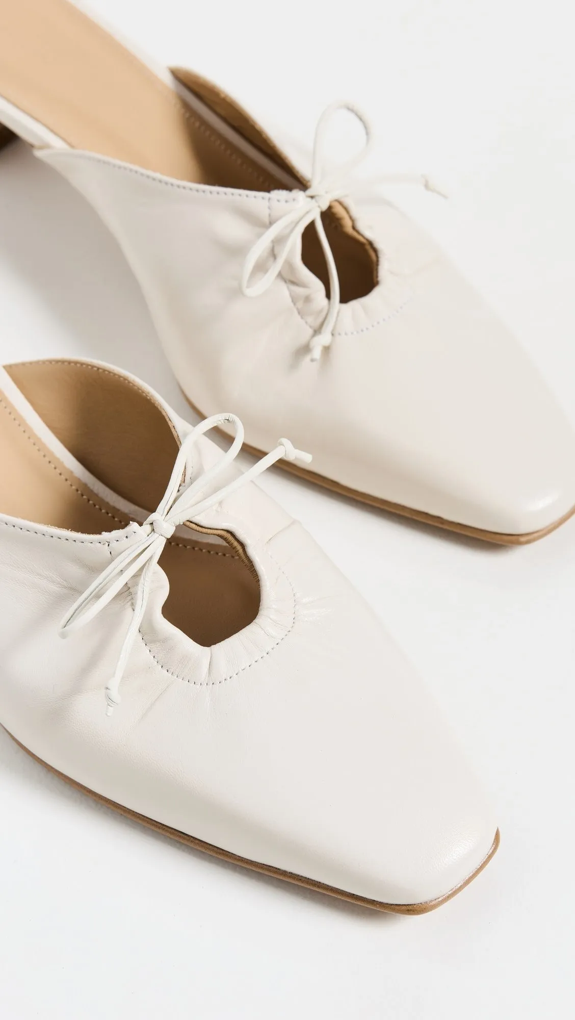 Amar Cream Leather Mule
