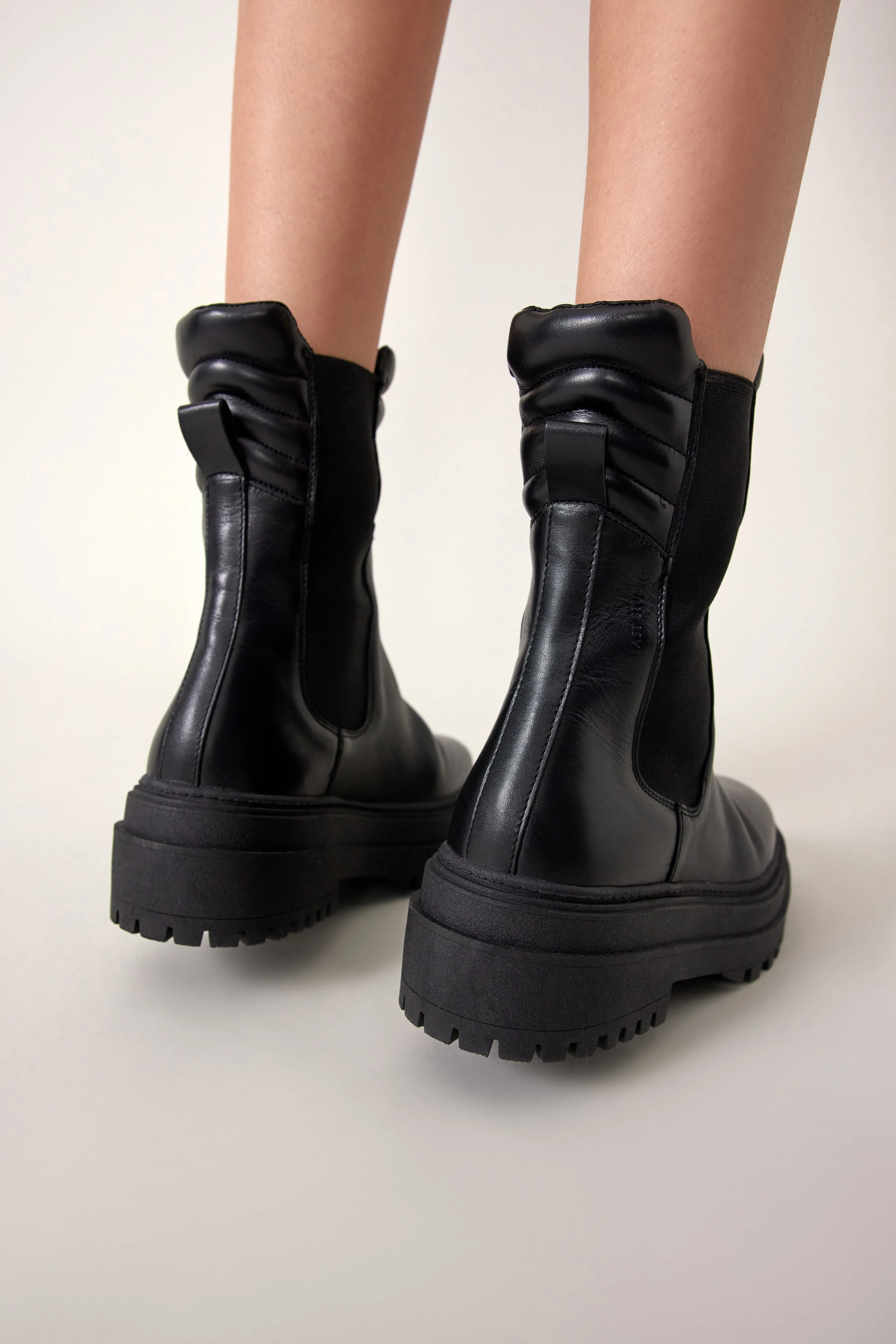 Asia Black Leather*