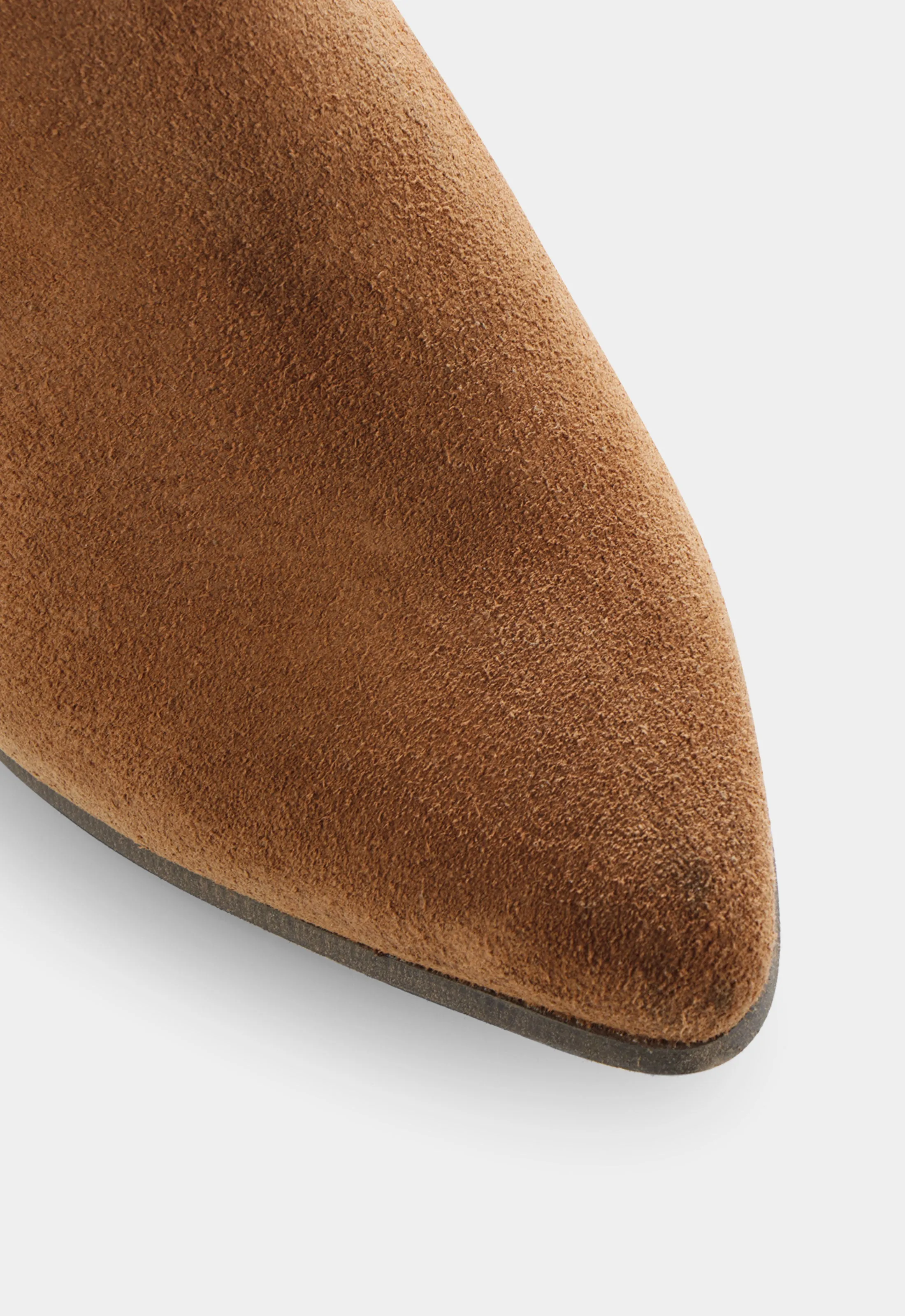 Bailey Suede - Dark Tan