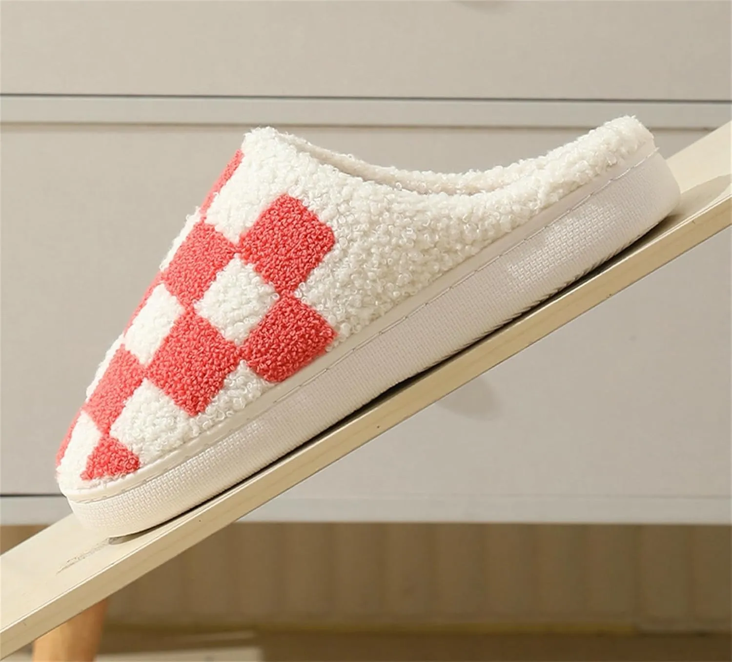 Checkered Fuzzy Memory Foam Men's House Slippers - Trendy Checkerboard Fluffy Preppy Bedroom Closed Toe Sandals