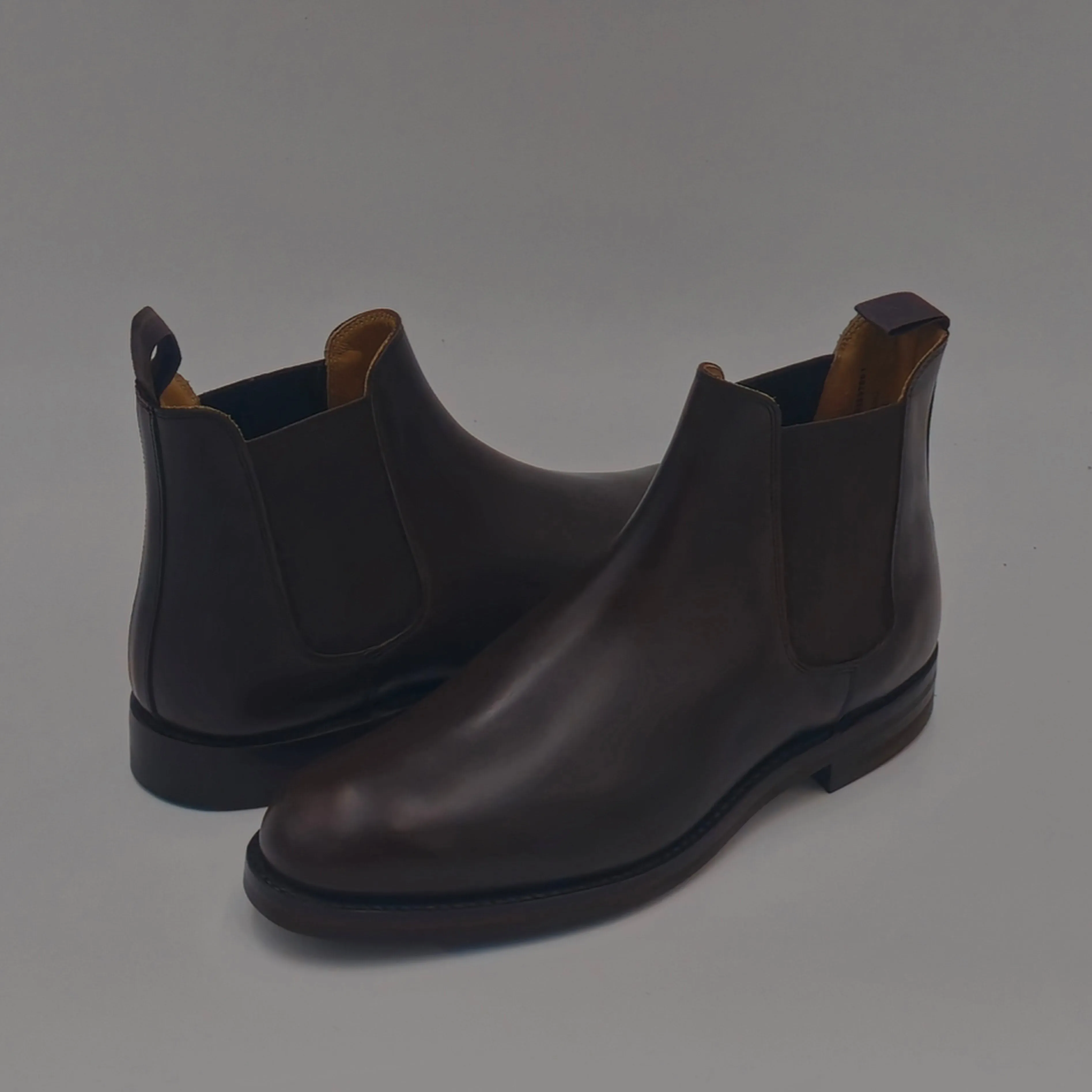Chelsea 5 Wax Calf Dark Brown