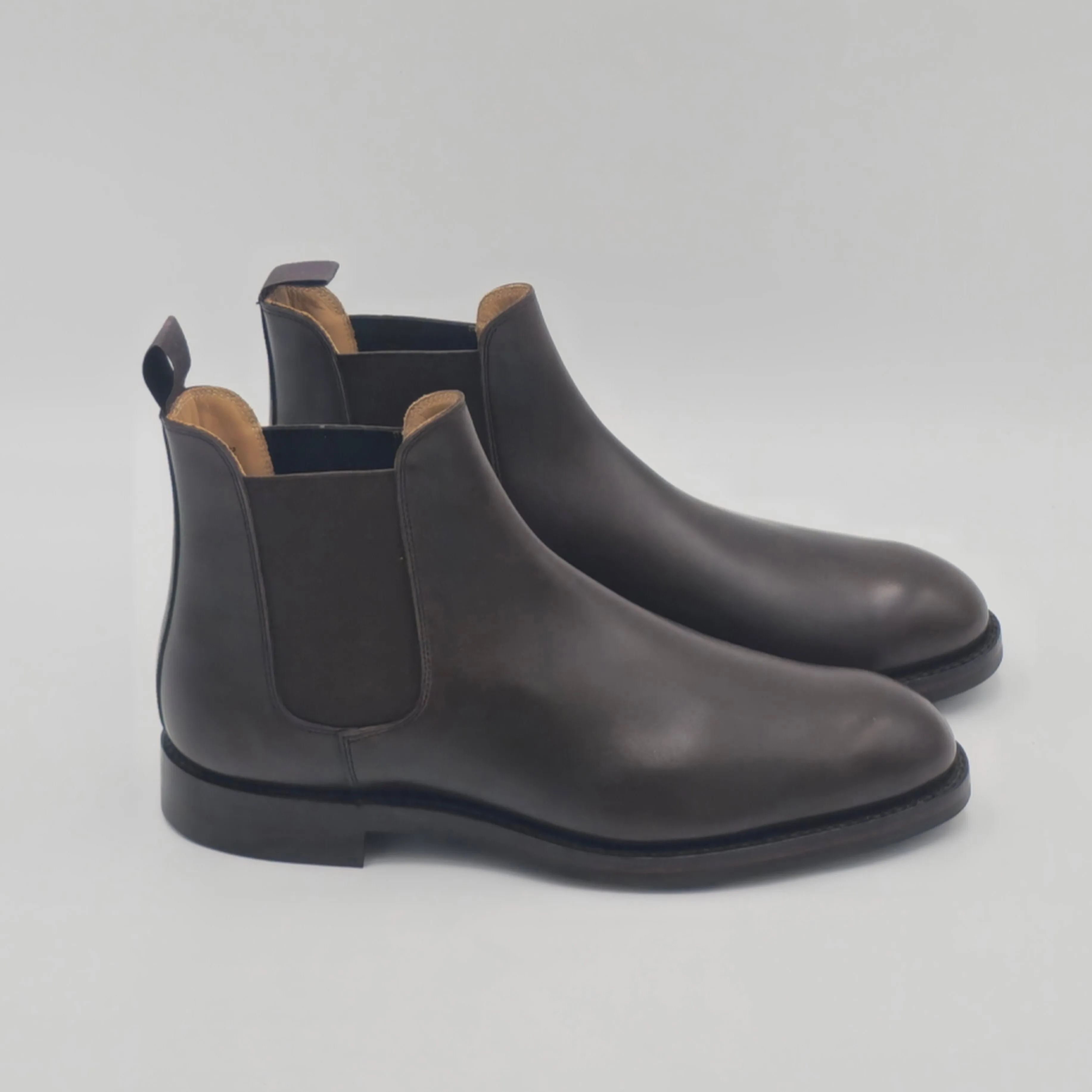 Chelsea 5 Wax Calf Dark Brown