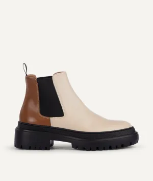 City Chelsea Boot in Calf Leather