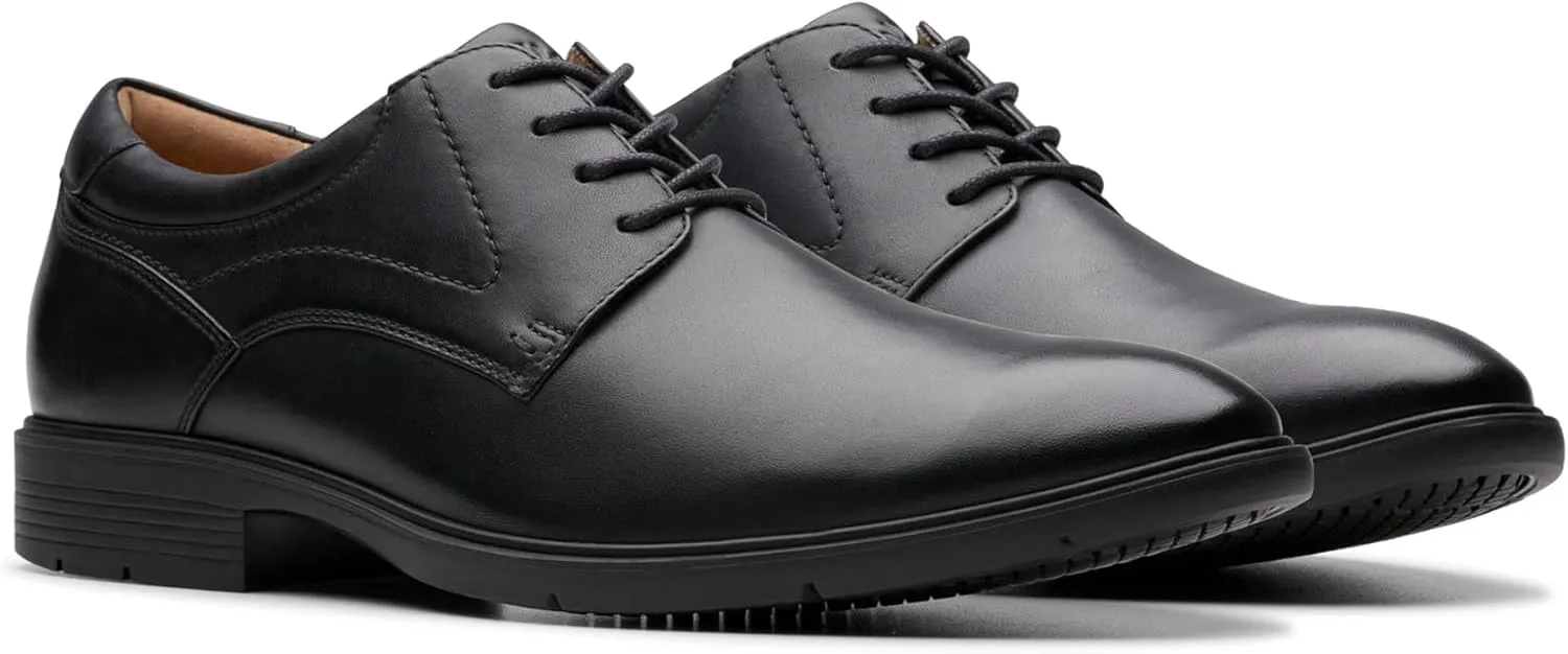 Clarks Men's Eldredge Plain Oxford