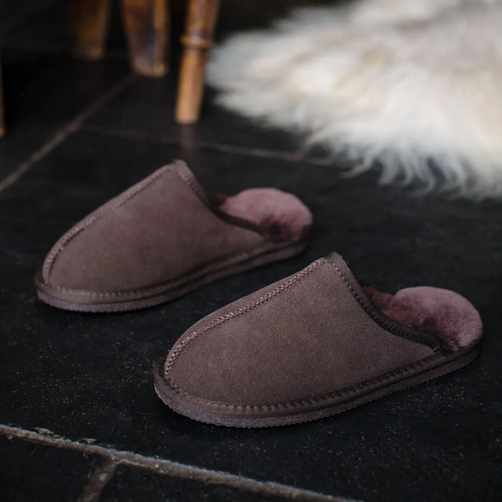 Deluxe Mens 'Michael' Sheepskin Slipper Mule - Chocolate