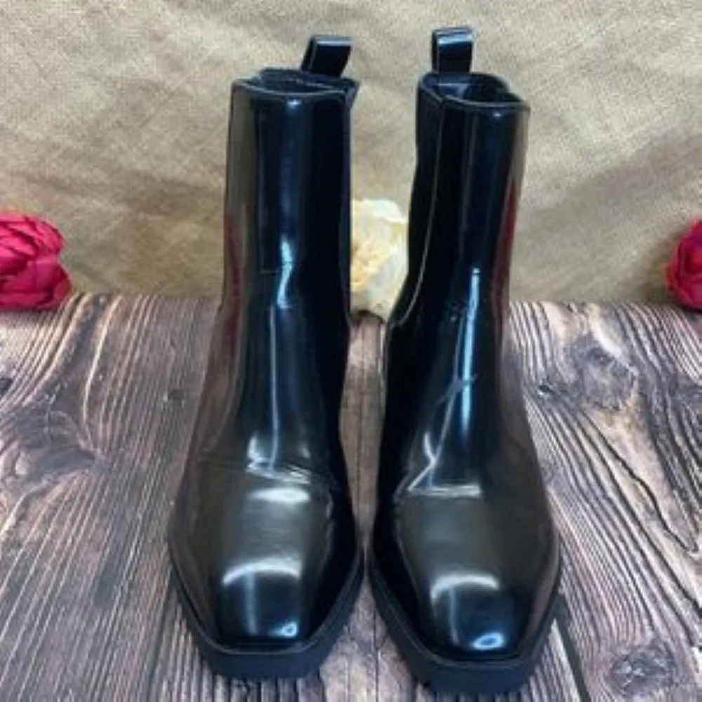 Dolce Vita Black Natina Ankle Bootie 9.5M