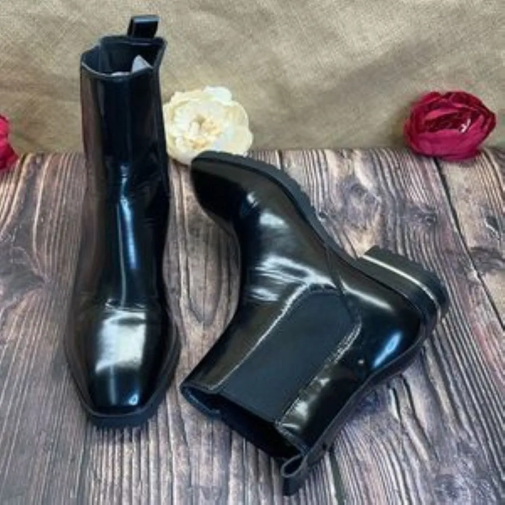 Dolce Vita Black Natina Ankle Bootie 9.5M