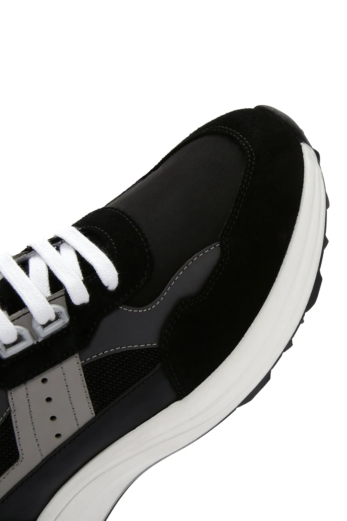 Erkek Siyah Bağcıklı Kalın Tabanlı Deri Sneaker