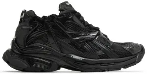 Excellent customer service Balenciaga Runner Black Sneaker Customer-oriented Matte