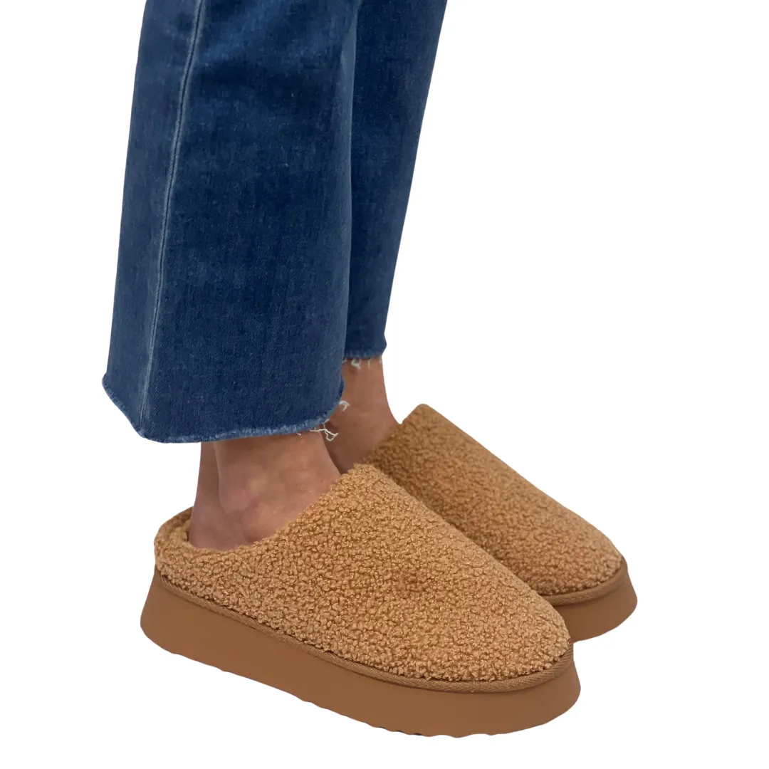 ICEE in Tan