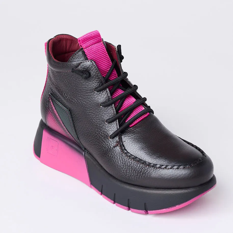 Jose Saenz Black & Fuchsia Leather Ankle Boots
