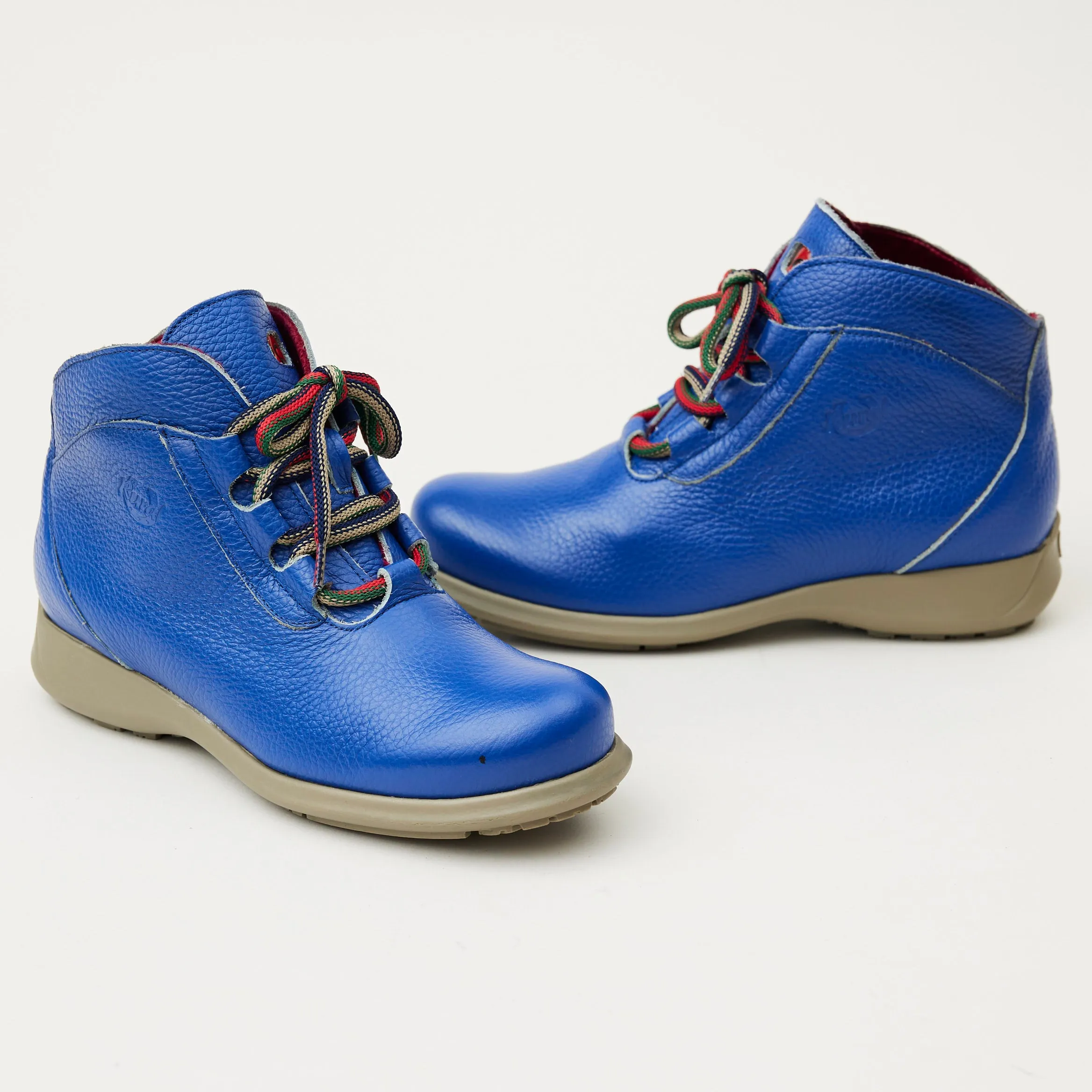 Jose Saenz Electric Blue Leather Walking Boots