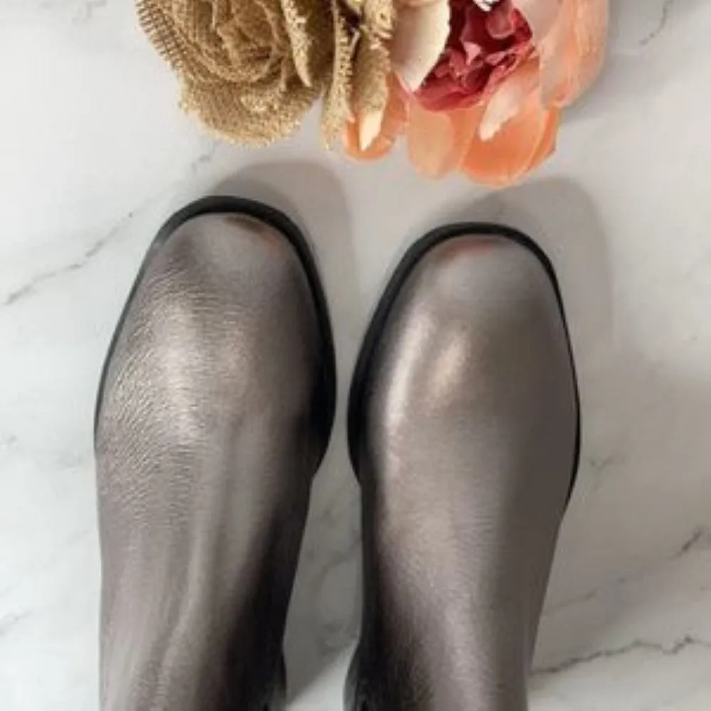 Kenneth Cole Grey Leather Salt Chelsea Boots