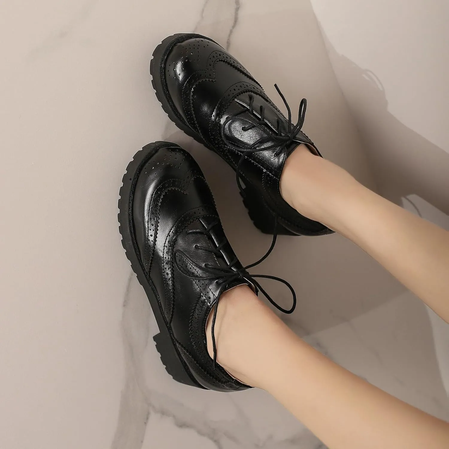 KysBloes Women Lace Up Platform Oxford Shoes Chunky Heel Wingtip Pumps Vintage Brogue Saddle Shoes