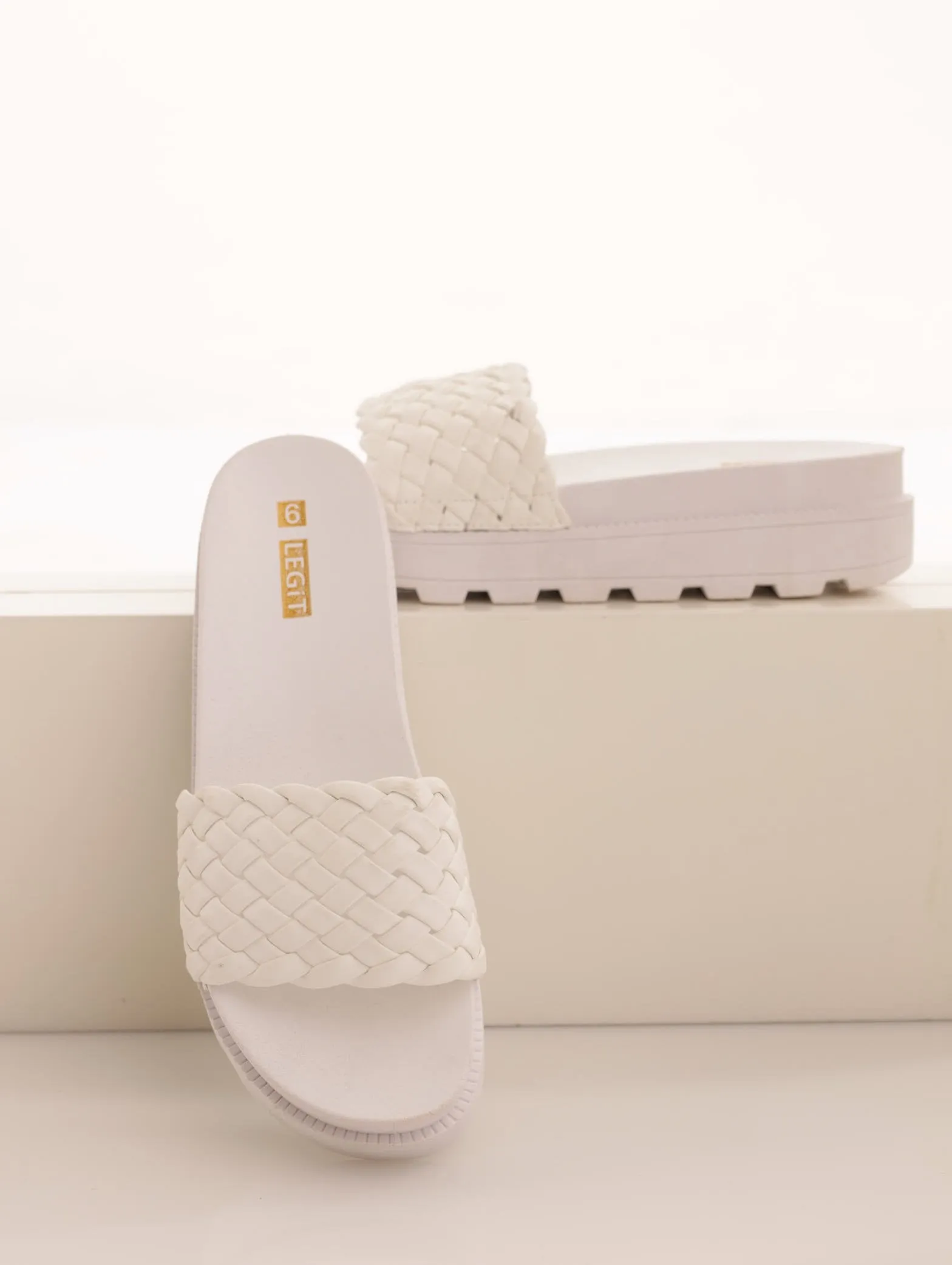 Ladies Weave Look Cleated Platform Mule Sandal - White