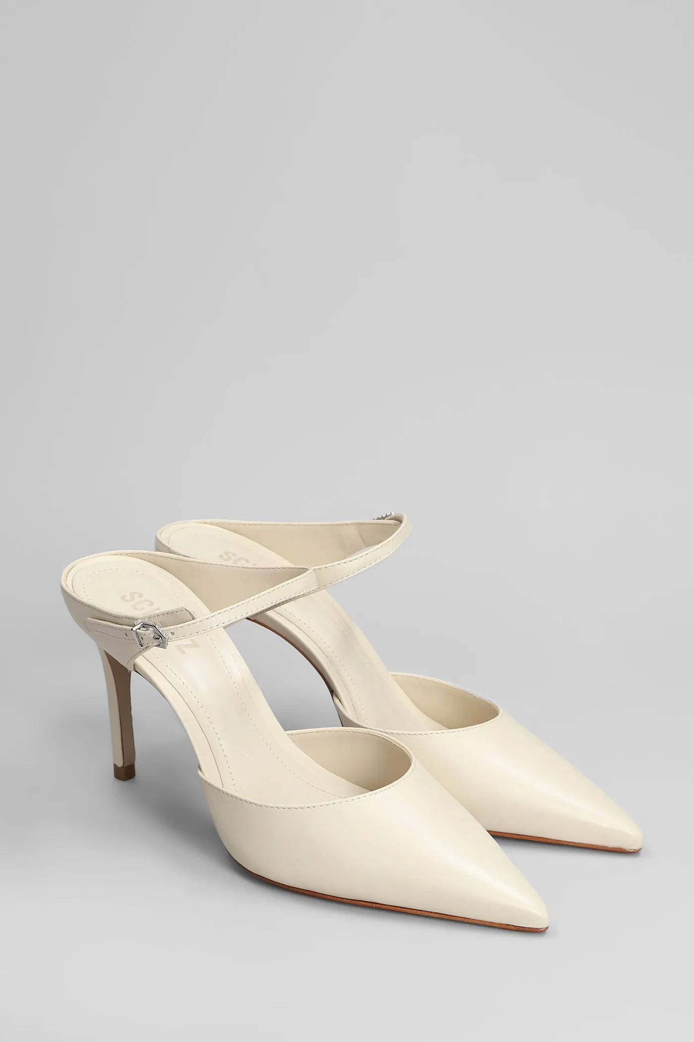Laura Mule Slipper-Mule in beige leather