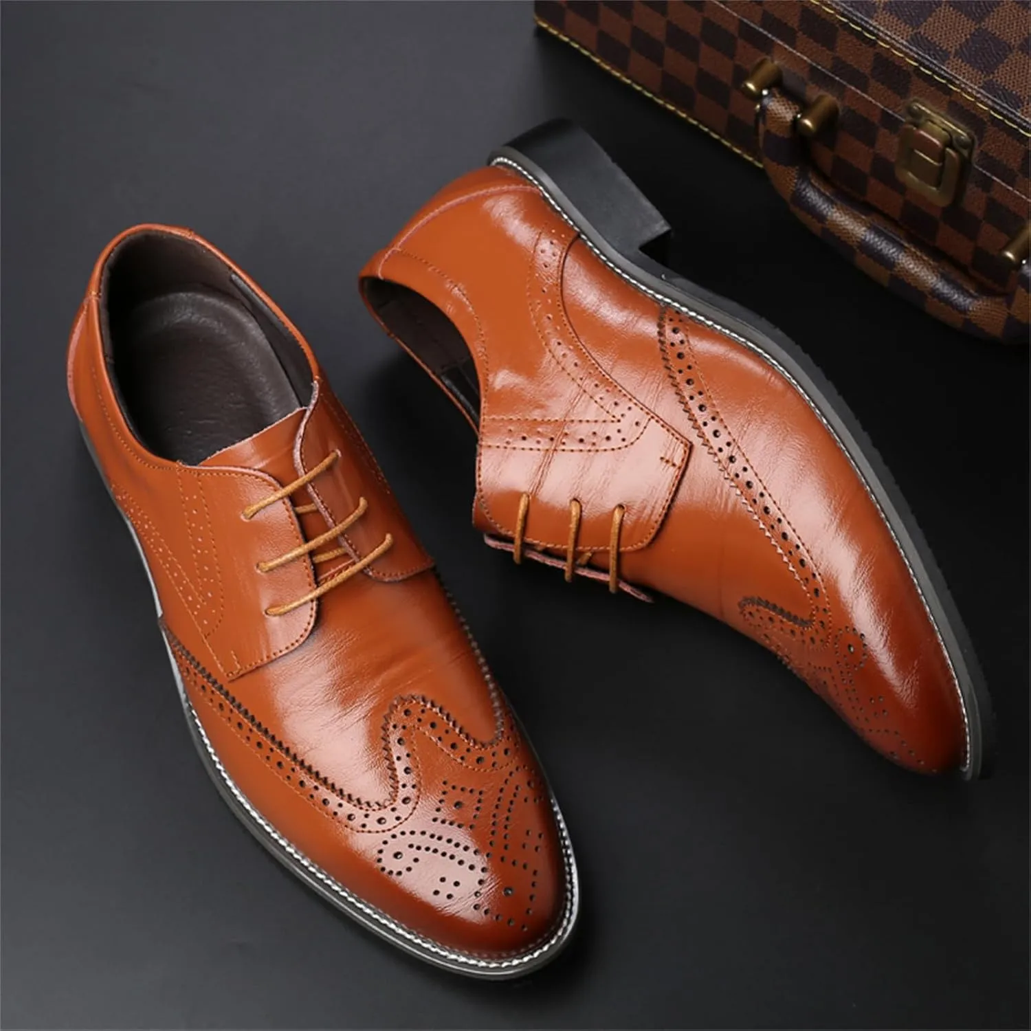 Men's Classic Leather Formal Business Oxford Wingtip Lace Up Retro Casual Dress Shoes for Men Comfortable