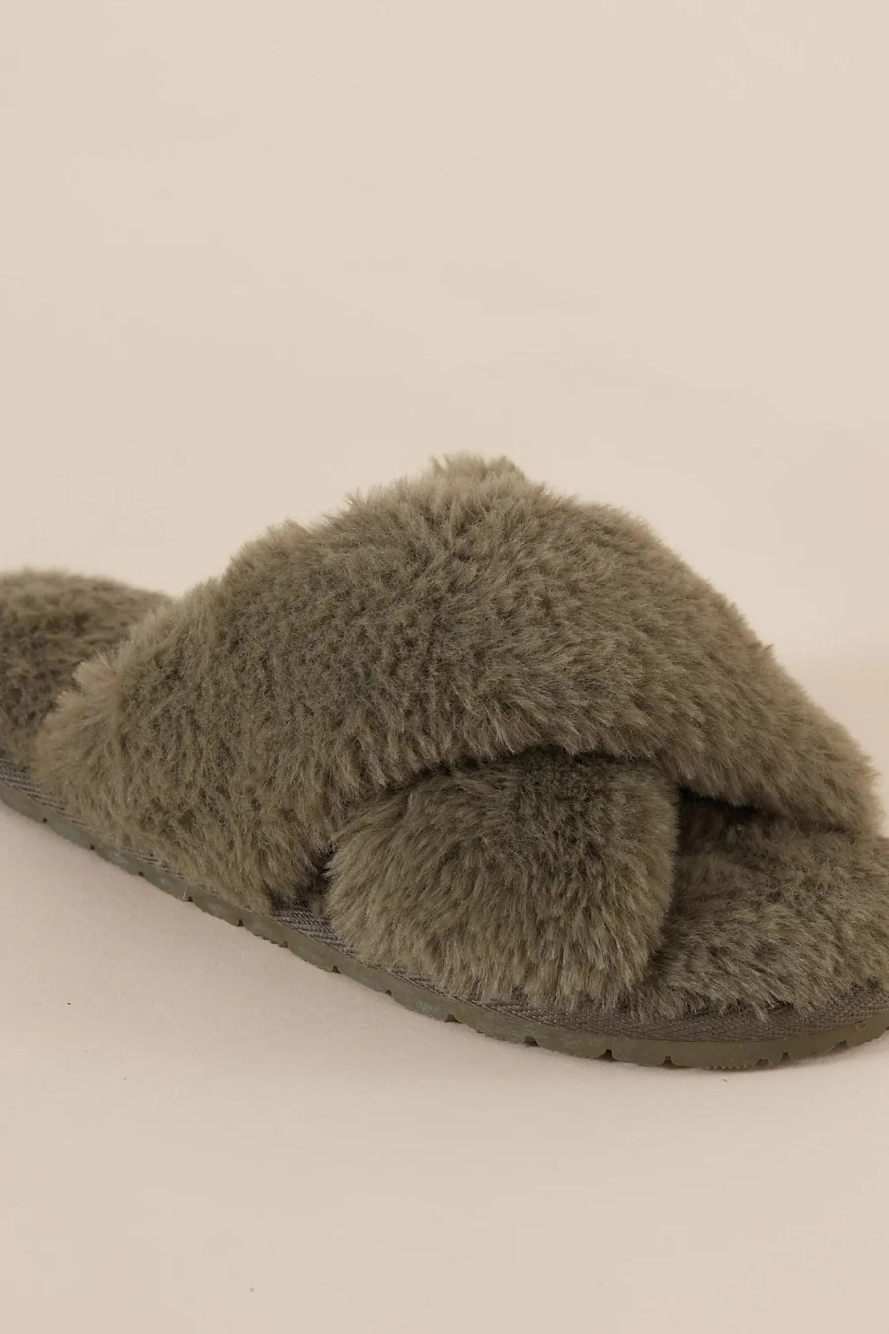 Milan Slipper | Olive