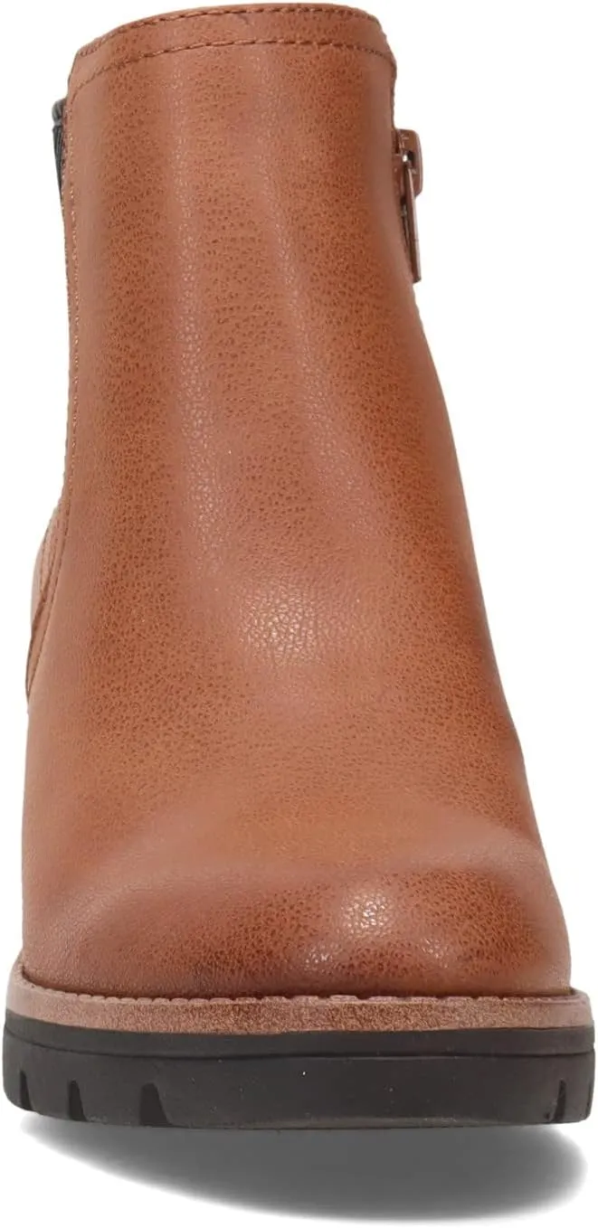 Naturalizer Women's Madalynn Gore Lug Sole Heeled Ankle Bootie