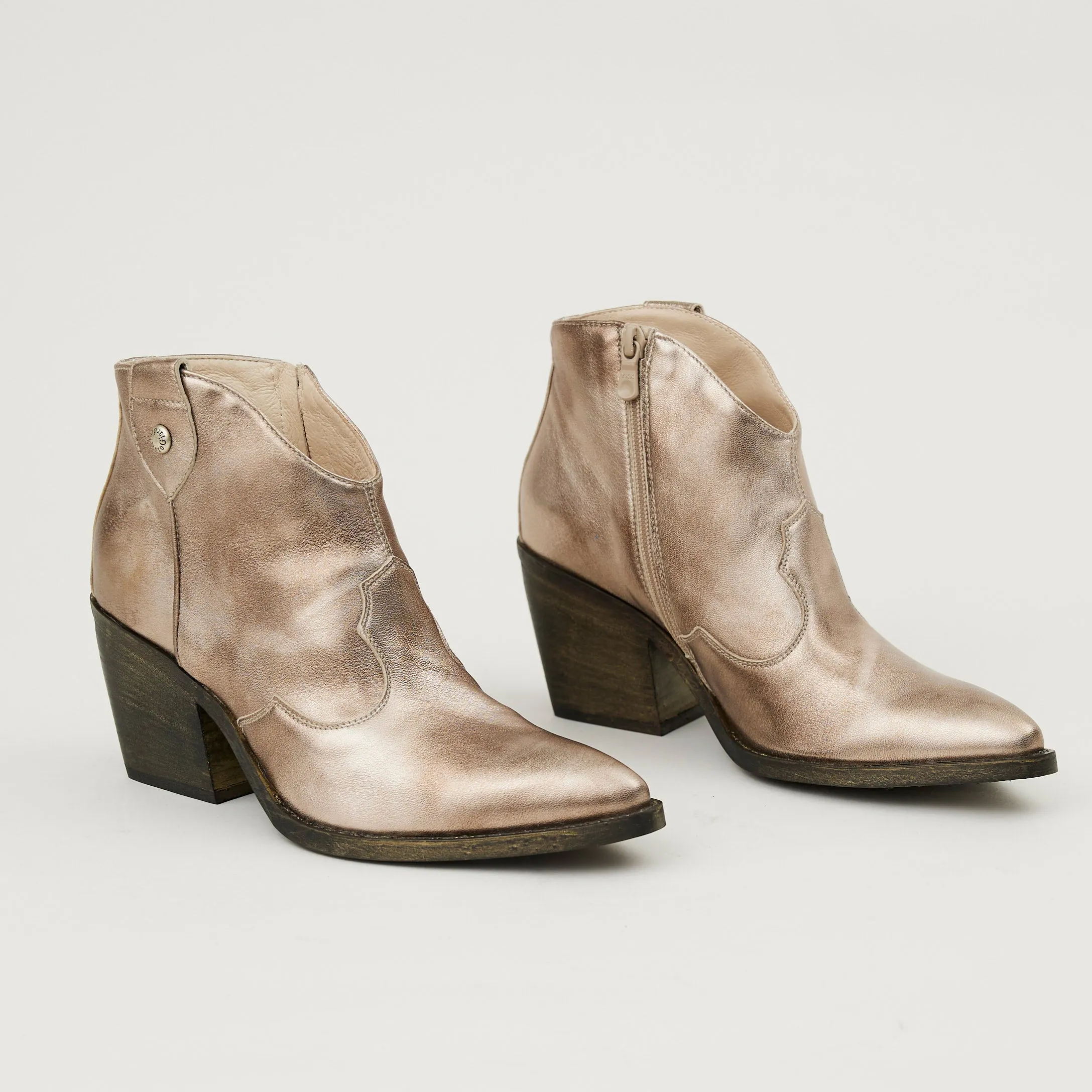 NeroGiardini Metallic Leather Western Boots