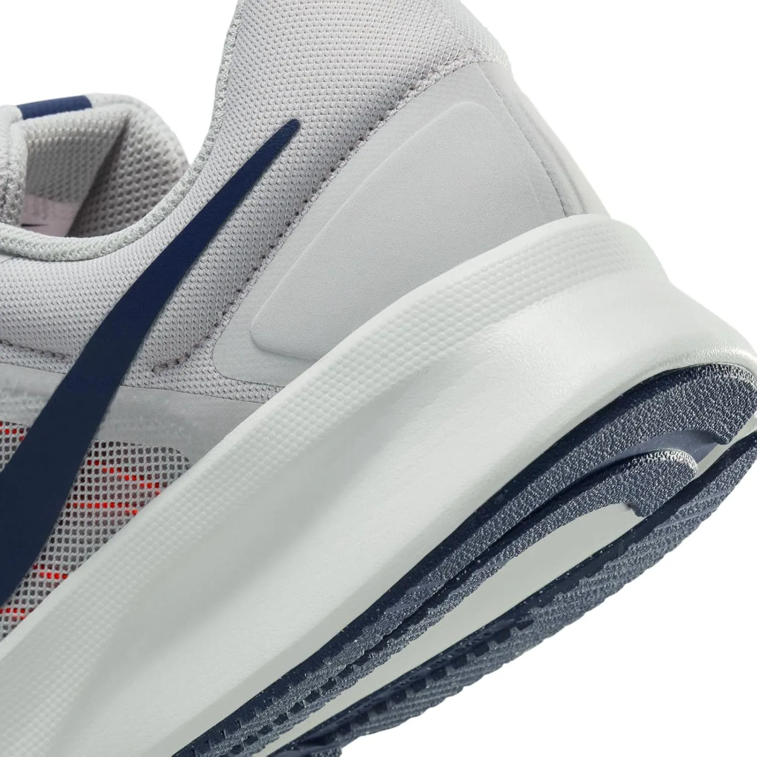 NIKE Men's Sneaker