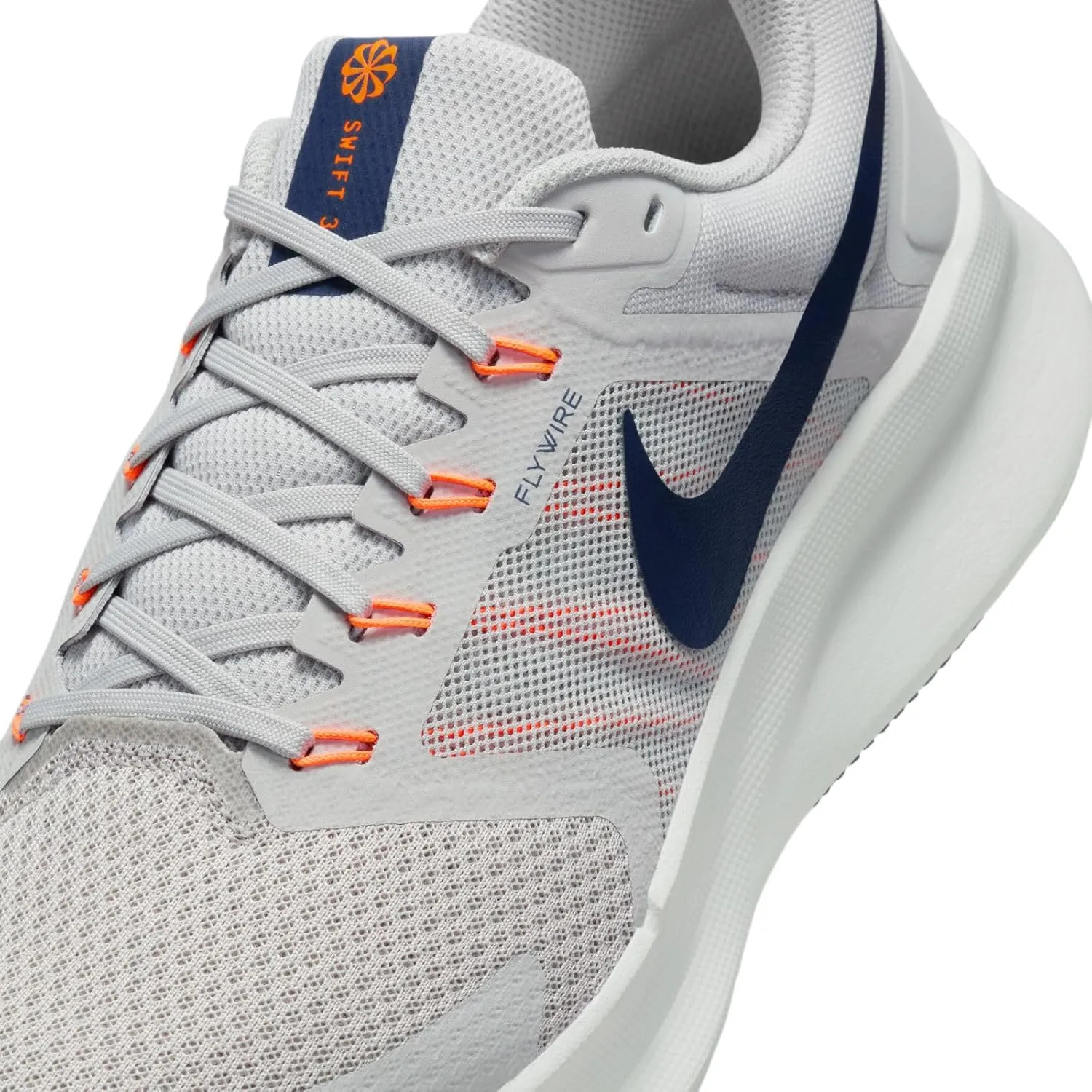 NIKE Men's Sneaker