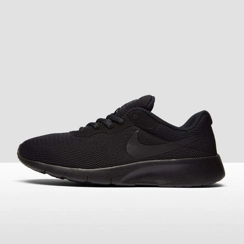 Nike Unisex Kid's Low Sneaker Big Shoe, Black, 38.5 EU