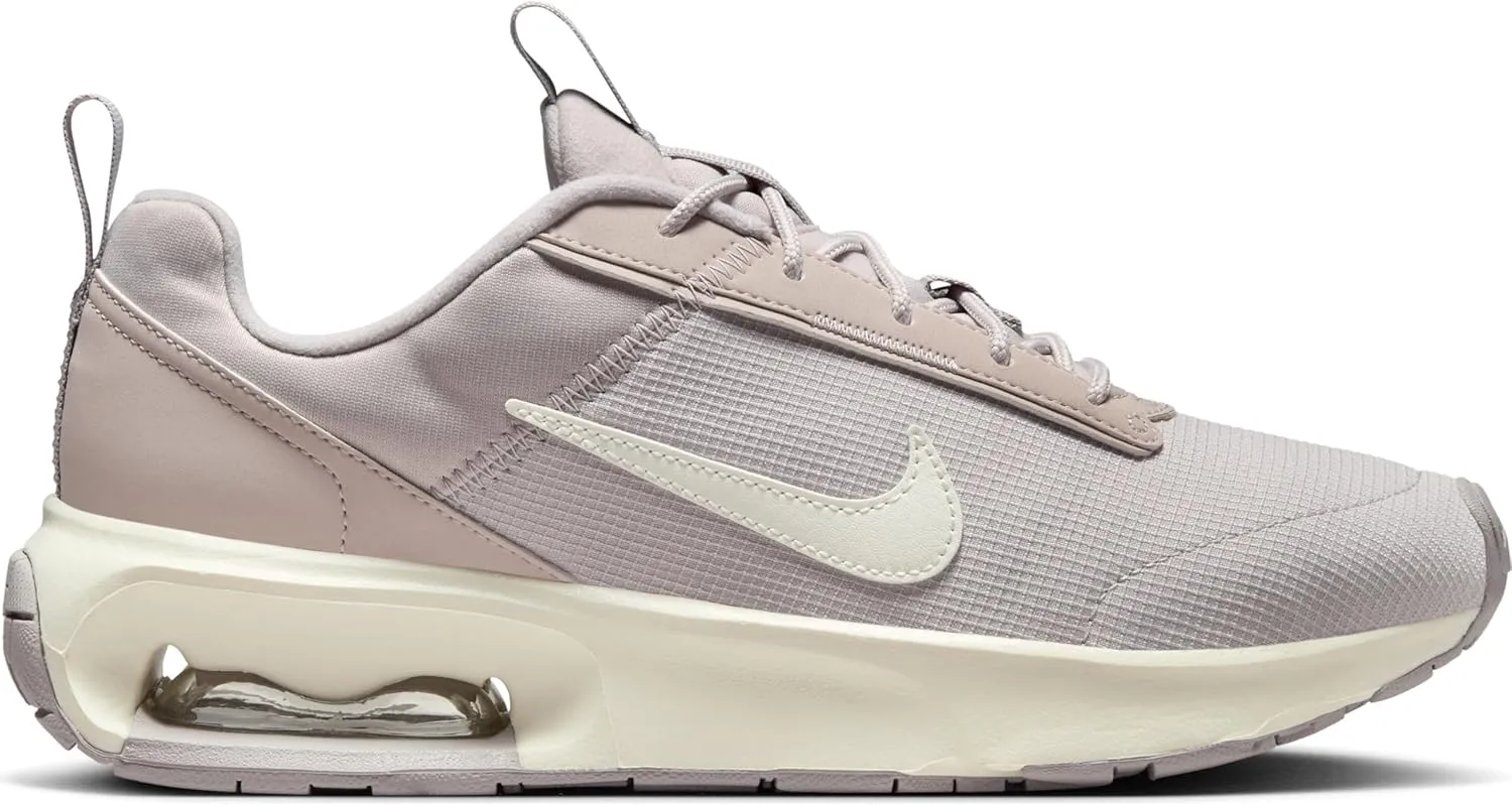 Nike Women's Sneaker