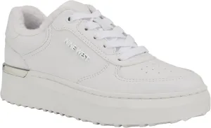 Nine West Women's Cuddly Sneaker
