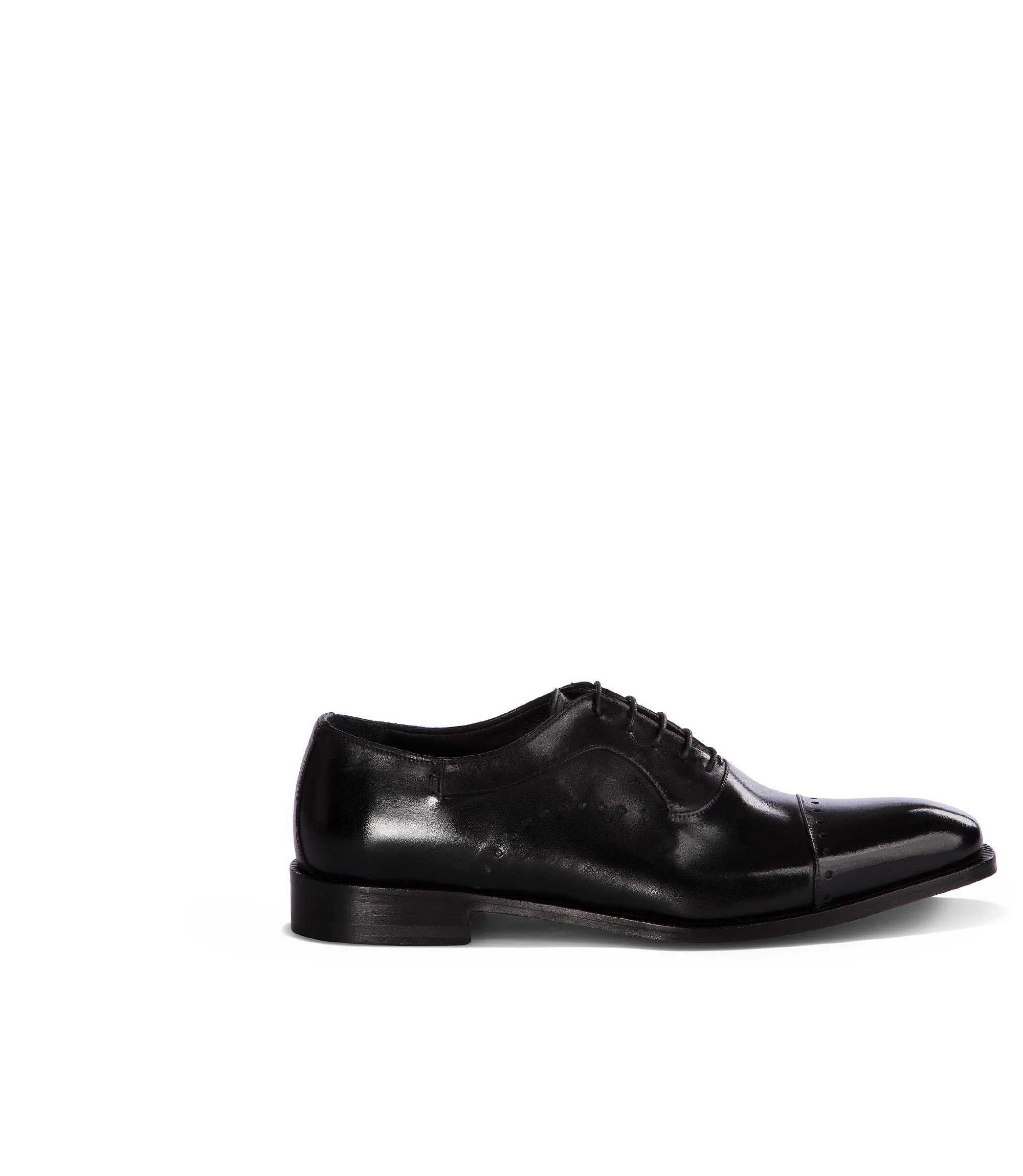 Oxford in pelle nera brogue