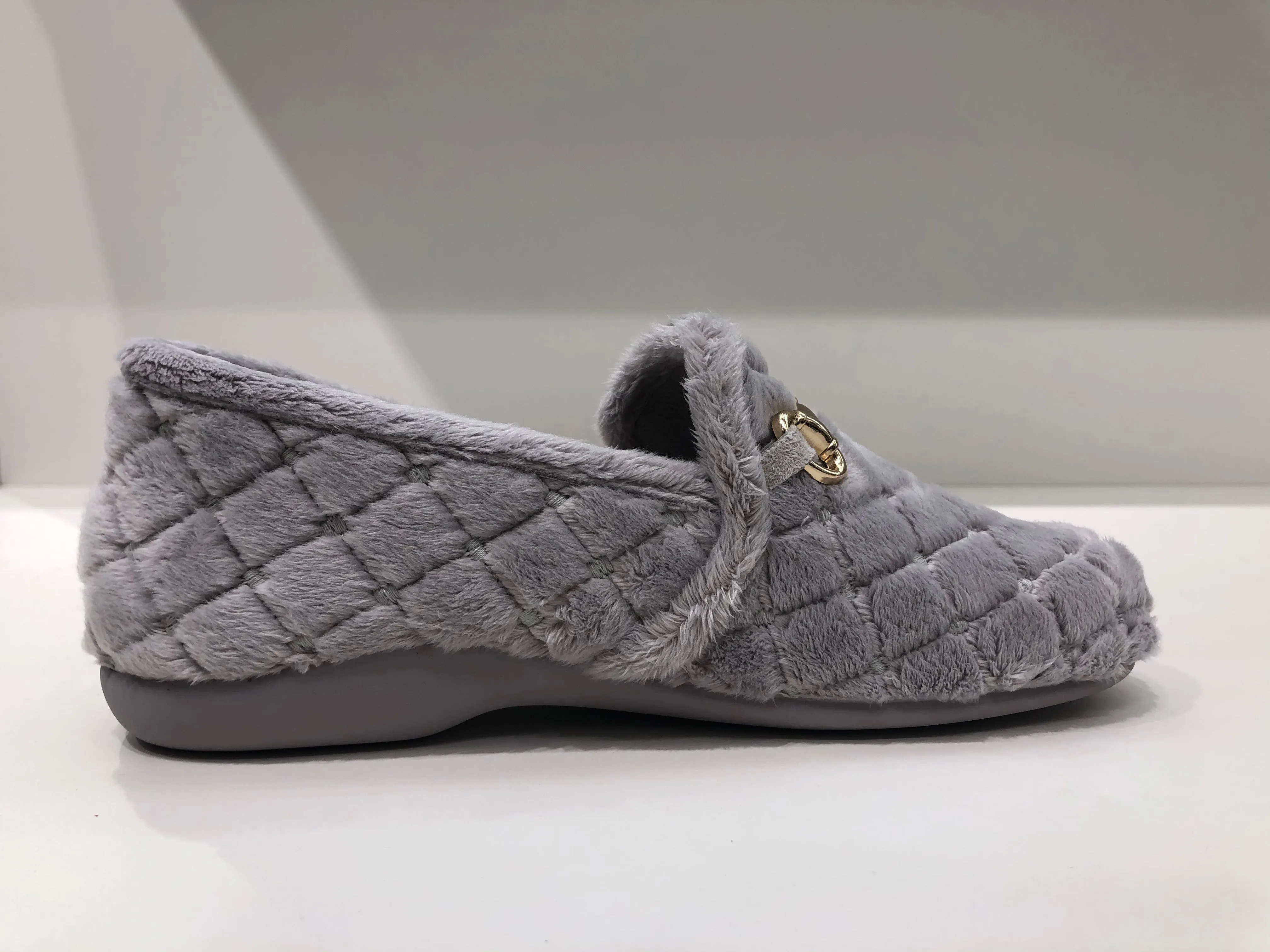 PLUSH ELITE PEARL GREY