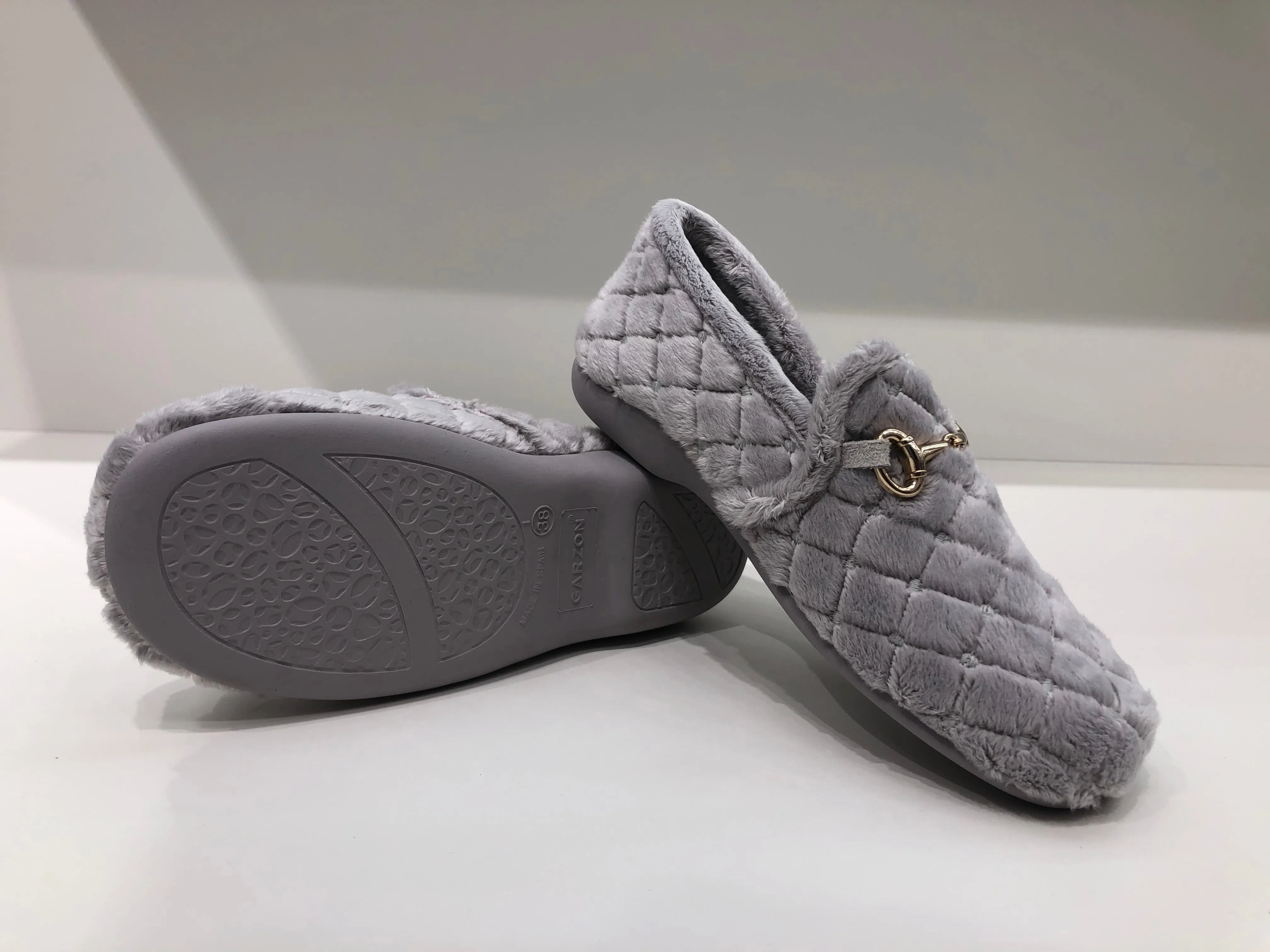 PLUSH ELITE PEARL GREY