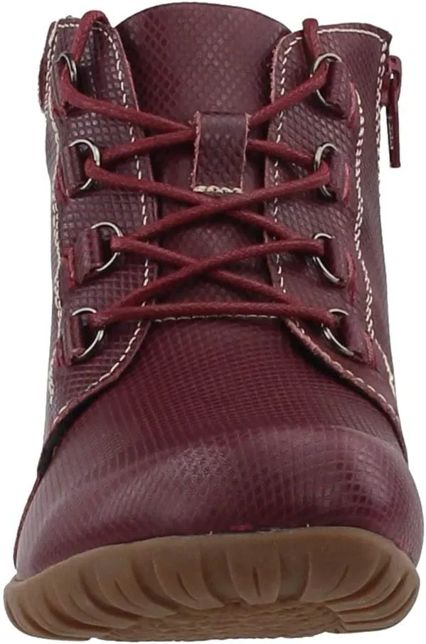 Propét Women's Delaney Ankle Boot