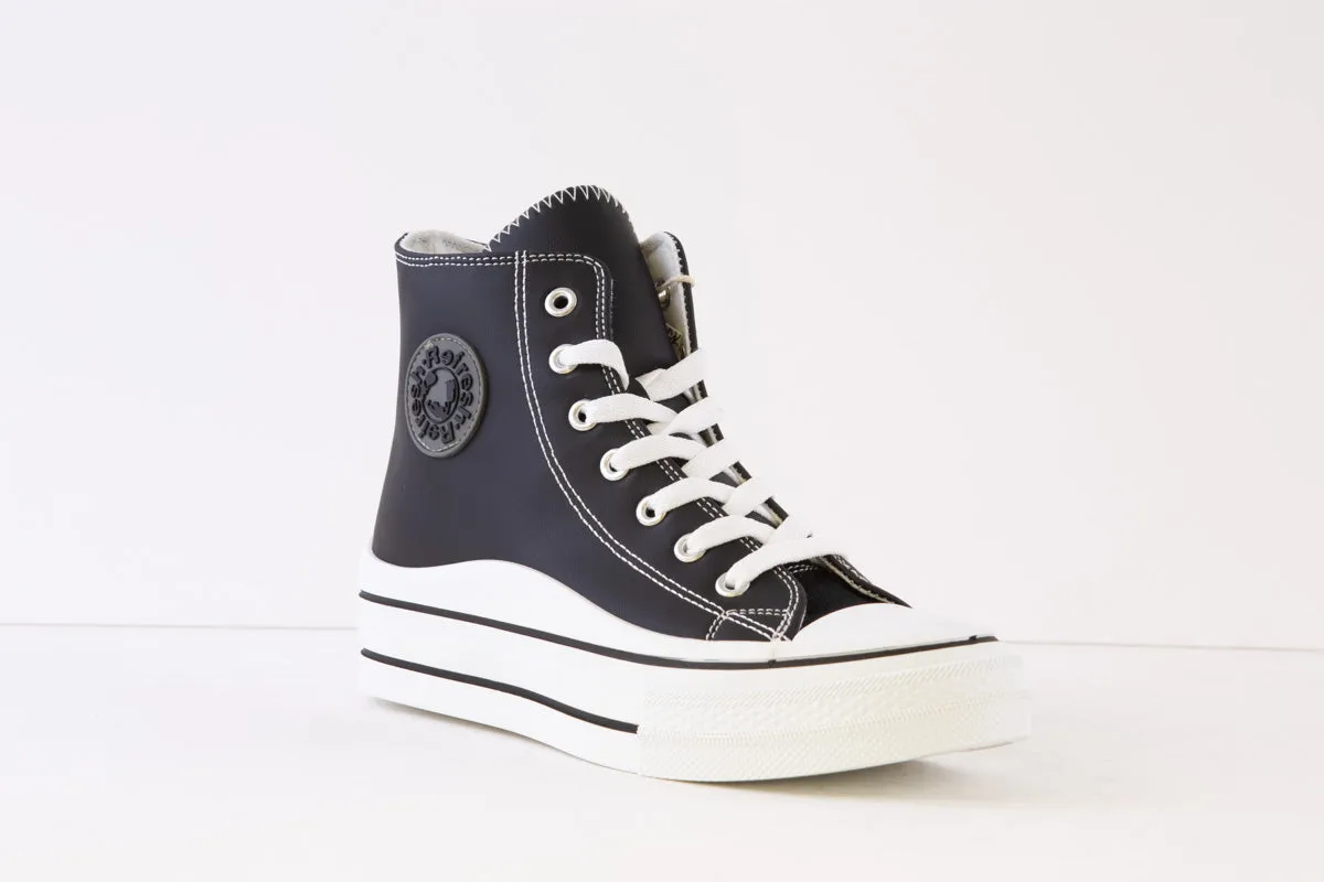 REFRESH - 170109 LACED CANVAS ANKLE BOOT - BLACK