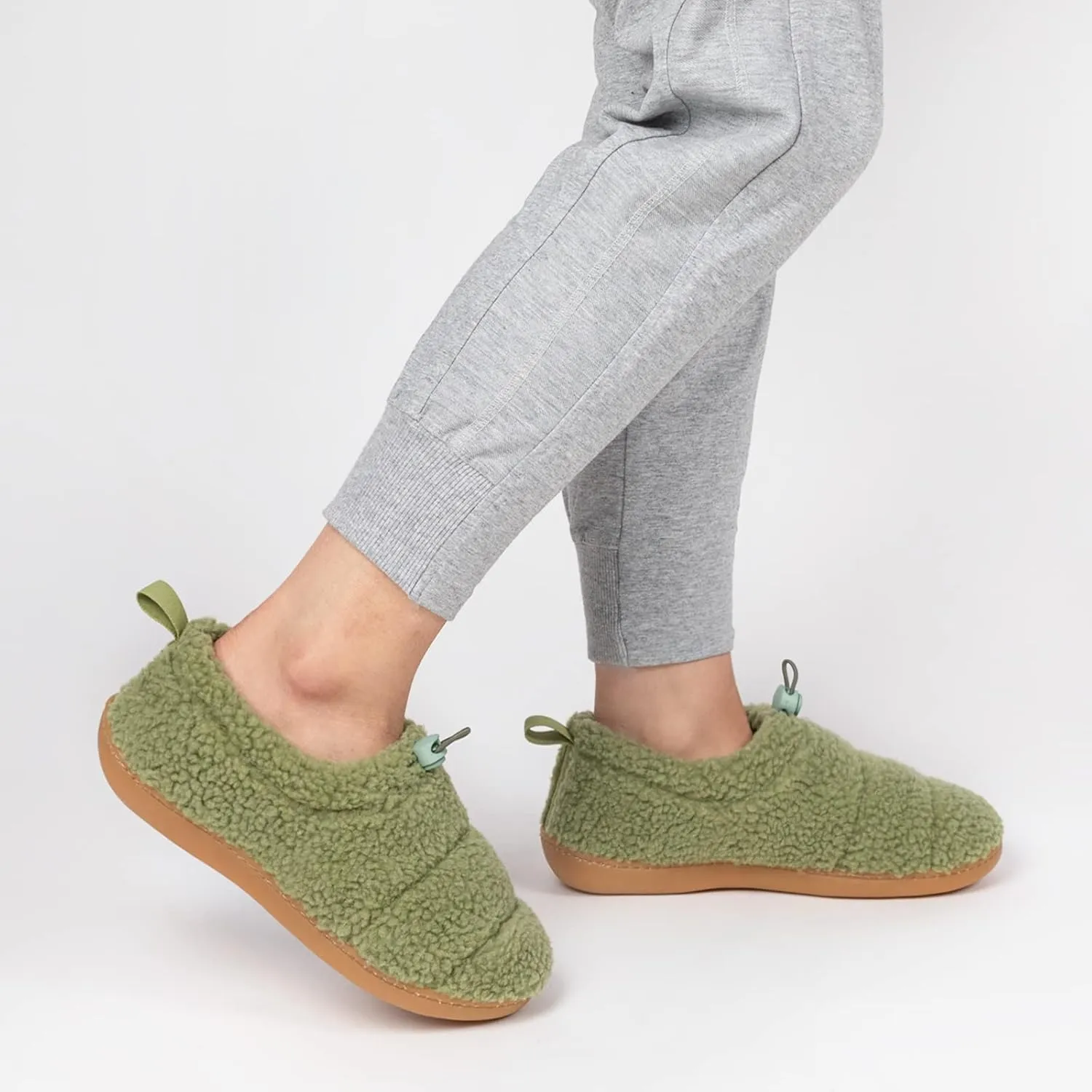 RockDove Women's Camper Moc Slipper with Sherpa Fleece