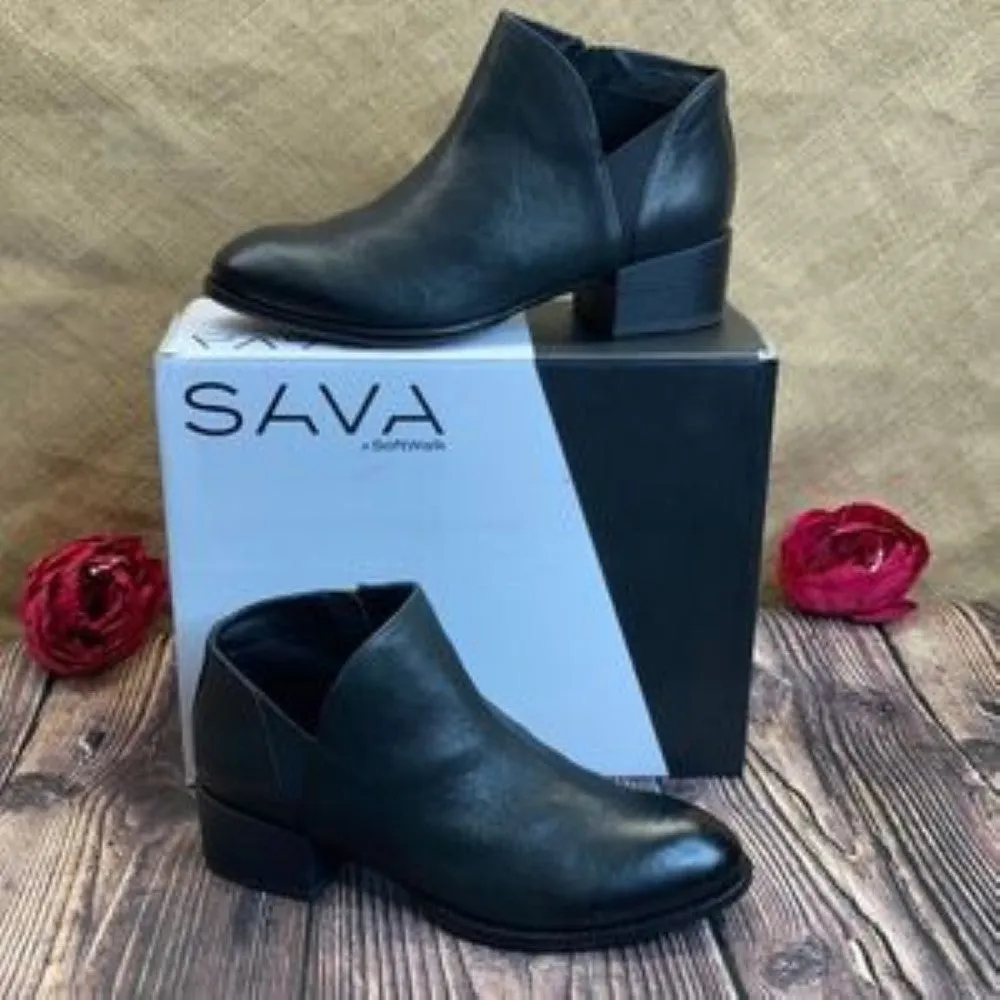 Sava Black Leather Tegan Ankle Bootie 39W