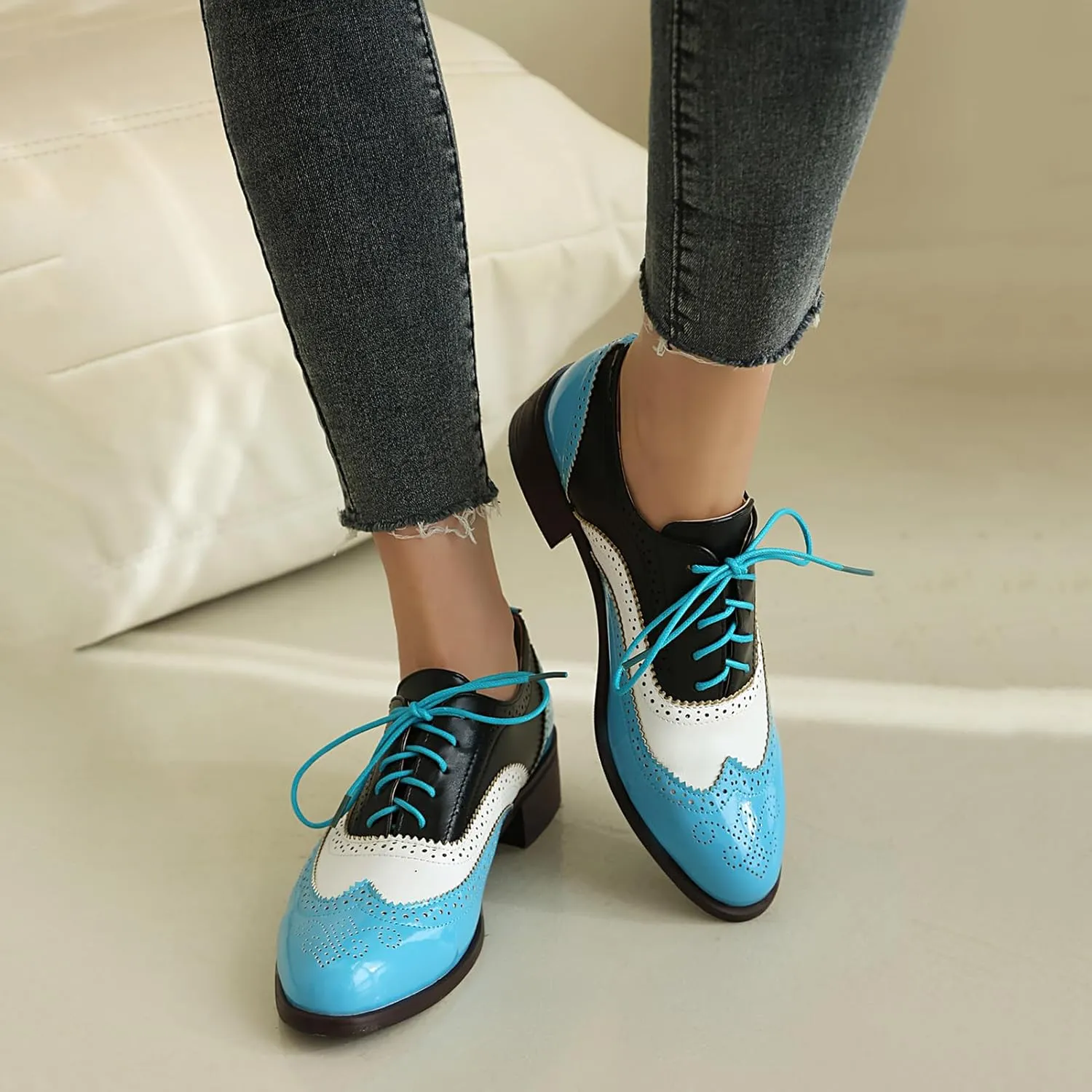 Scaoruki Leisure Oxford Shoes Women Two Tone Wingtip Brogue Shoes