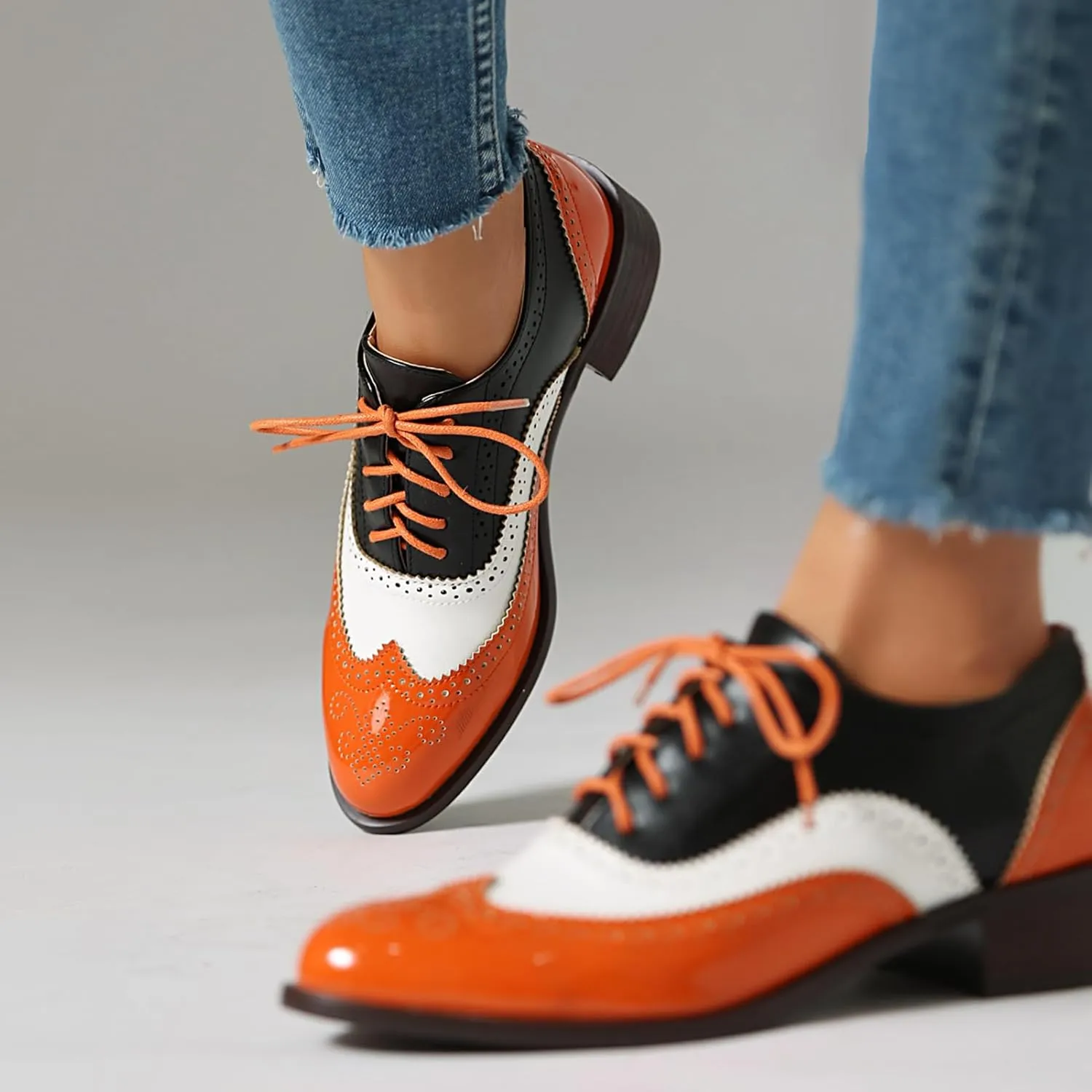 Scaoruki Leisure Oxford Shoes Women Two Tone Wingtip Brogue Shoes