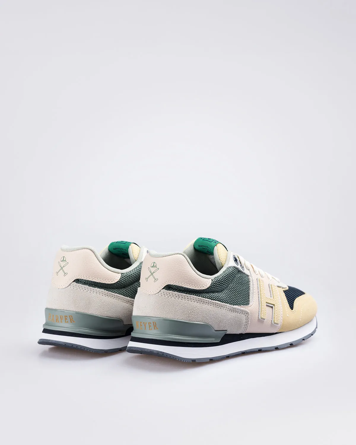 SNEAKER H