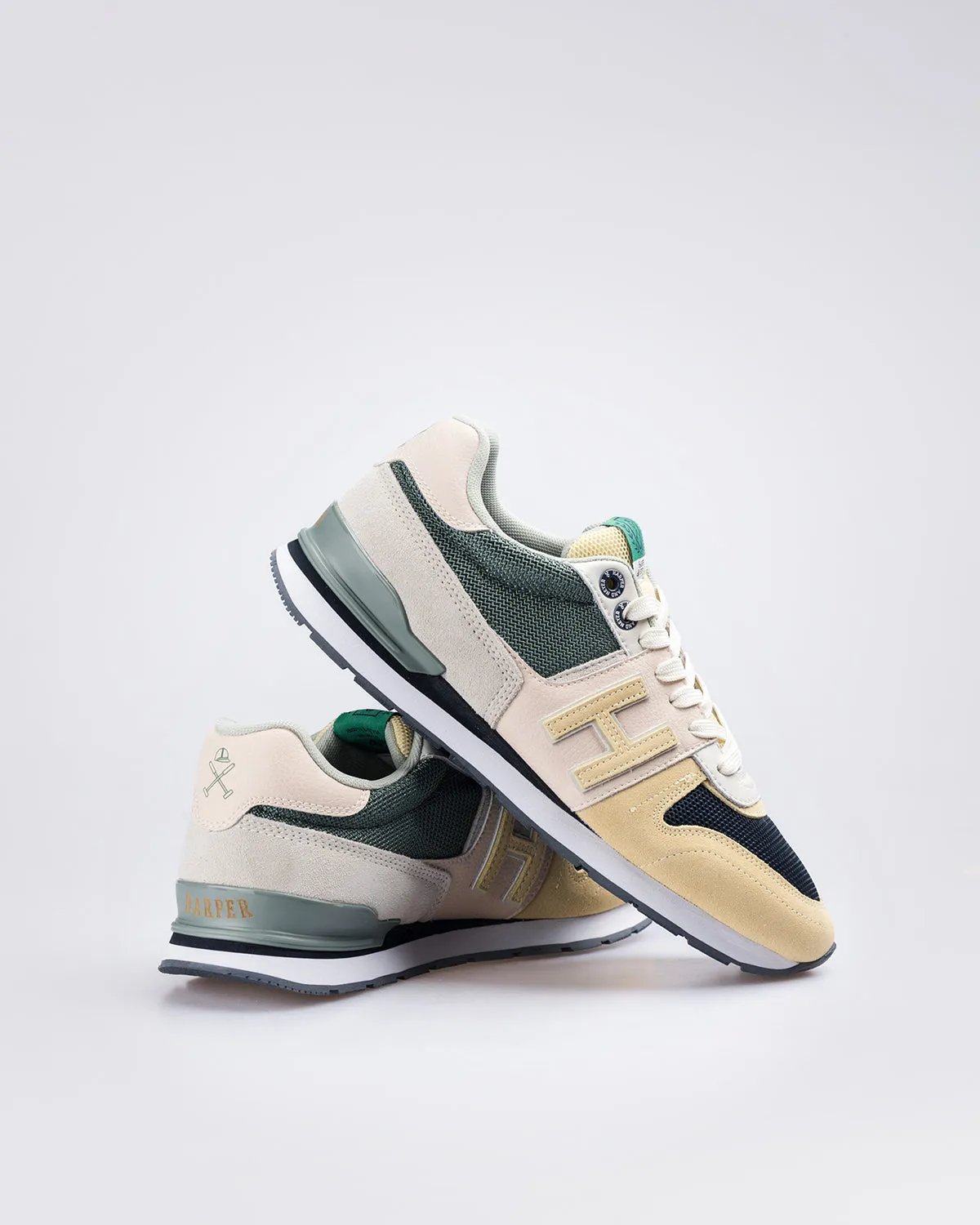 SNEAKER H