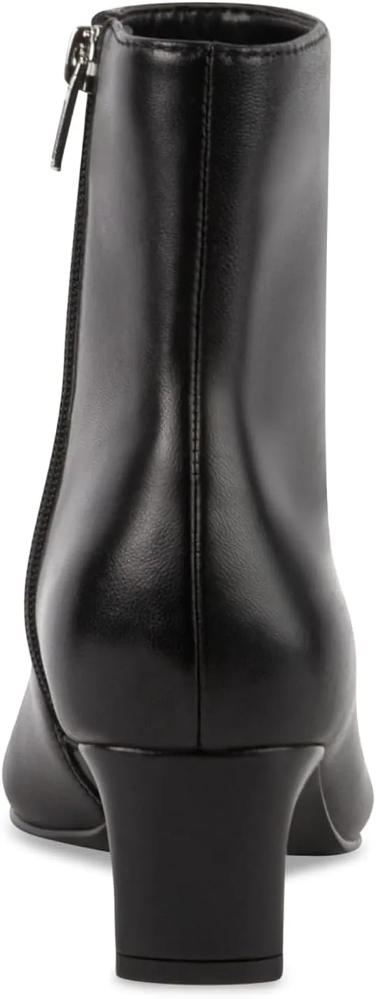 Steve Madden Women's Delvie Ankle Boot