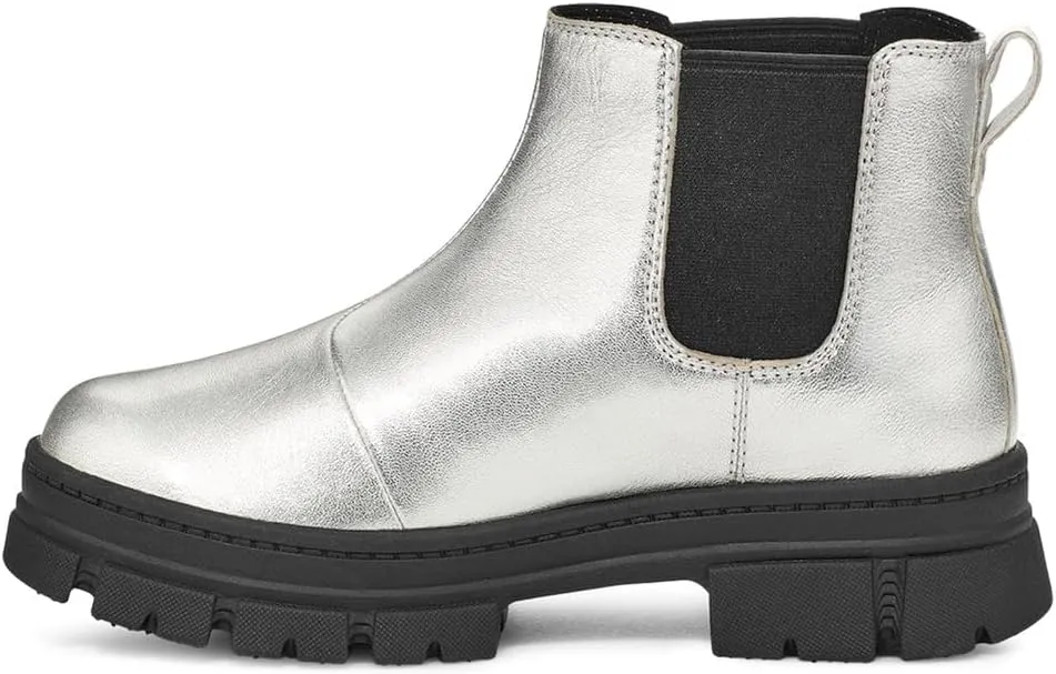 UGG Unisex-Child Ashton Chelsea Leather Boot