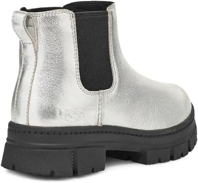UGG Unisex-Child Ashton Chelsea Leather Boot