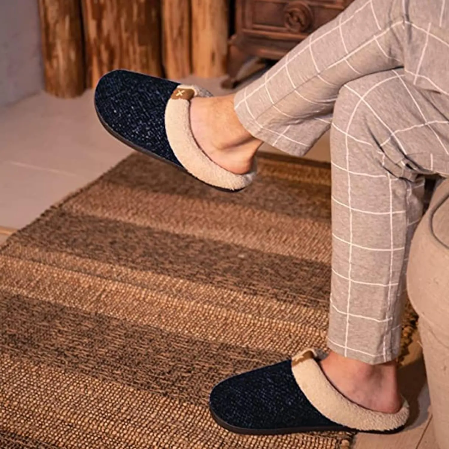 ULTRAIDEAS Mens Slip On Slippers, Sherpa Lined House Shoes with Memory Foam for Indoor Outdoor, Machine Washable