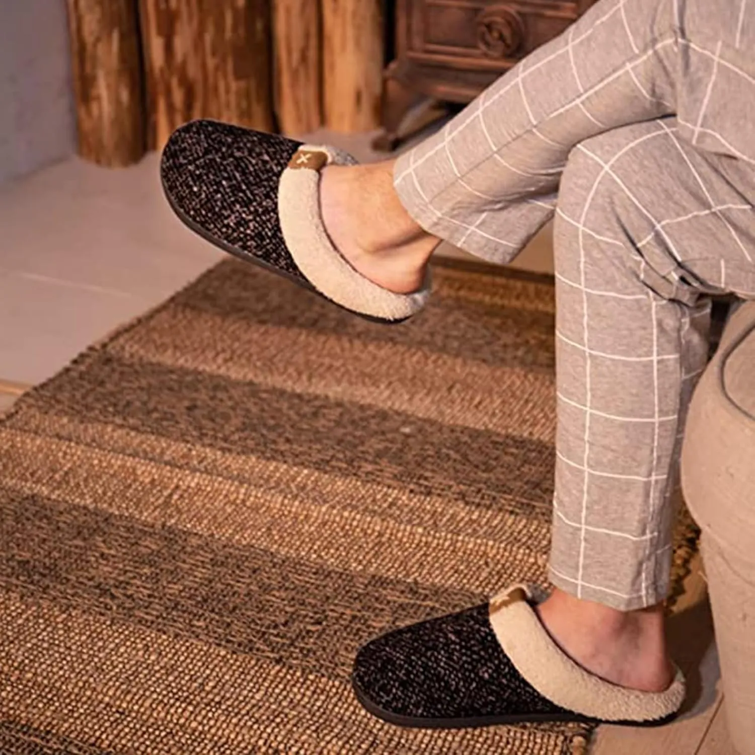ULTRAIDEAS Mens Slip On Slippers, Sherpa Lined House Shoes with Memory Foam for Indoor Outdoor, Machine Washable